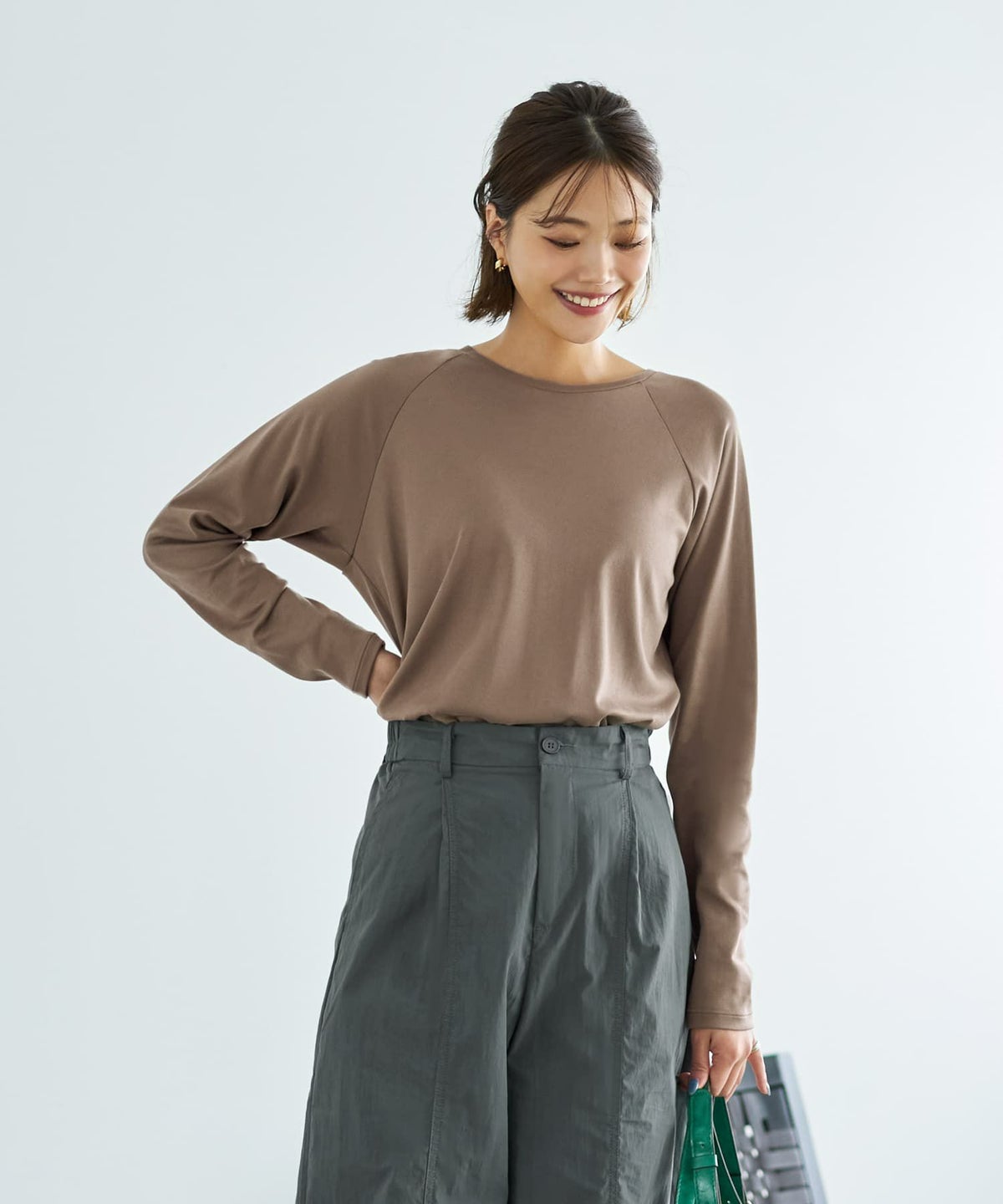 着用イメージ 167cm オリーブベージュ