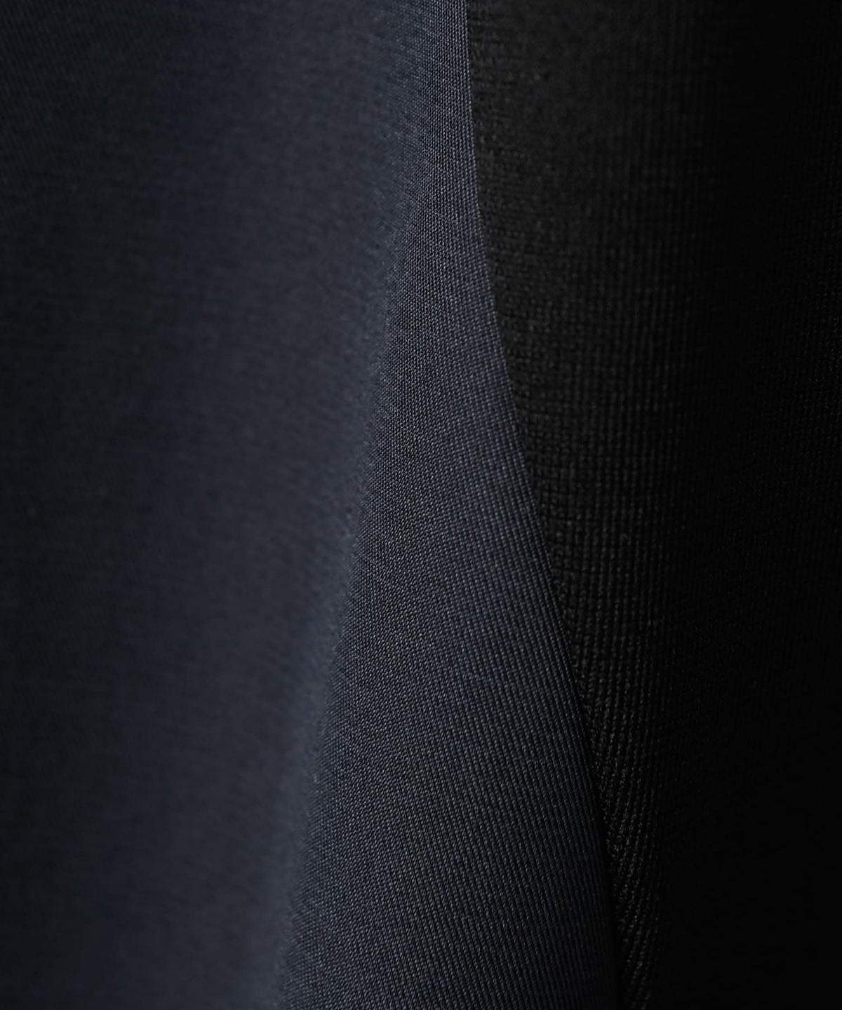 ブラック×ネイビー