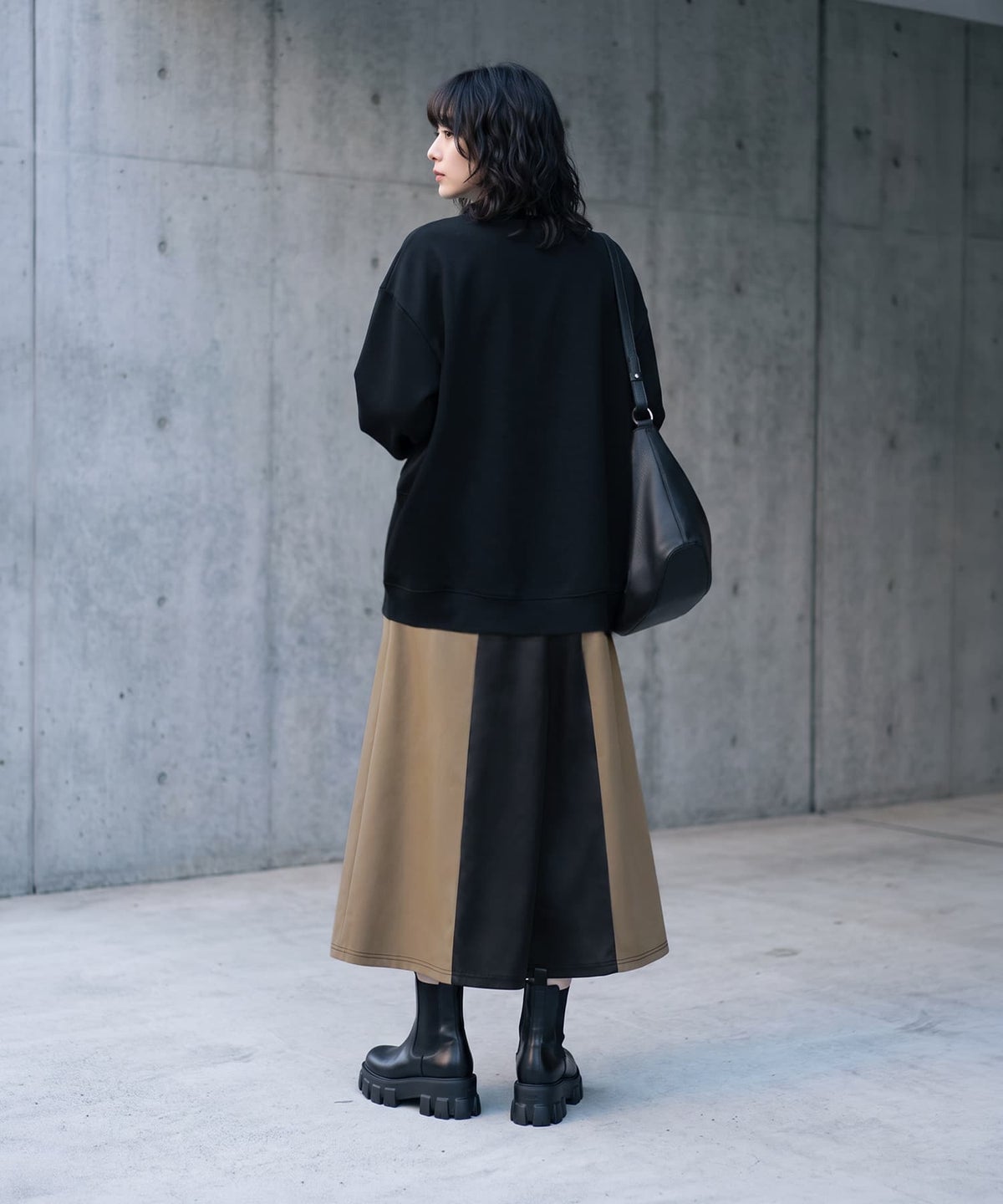 着用イメージ 170cm ブラック×ベージュ