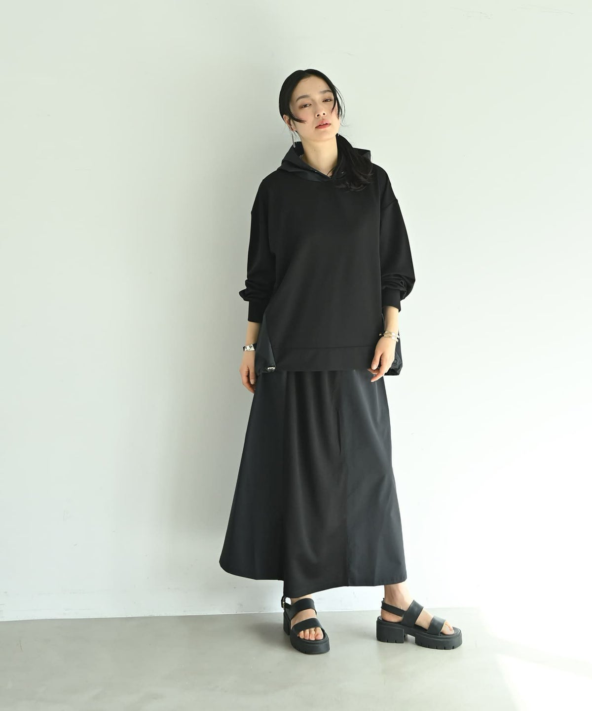 着用イメージ 167cm ブラック×ネイビー