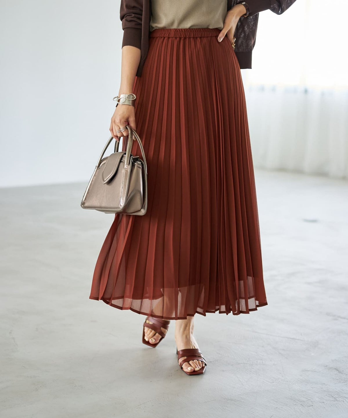 レンガブラウン