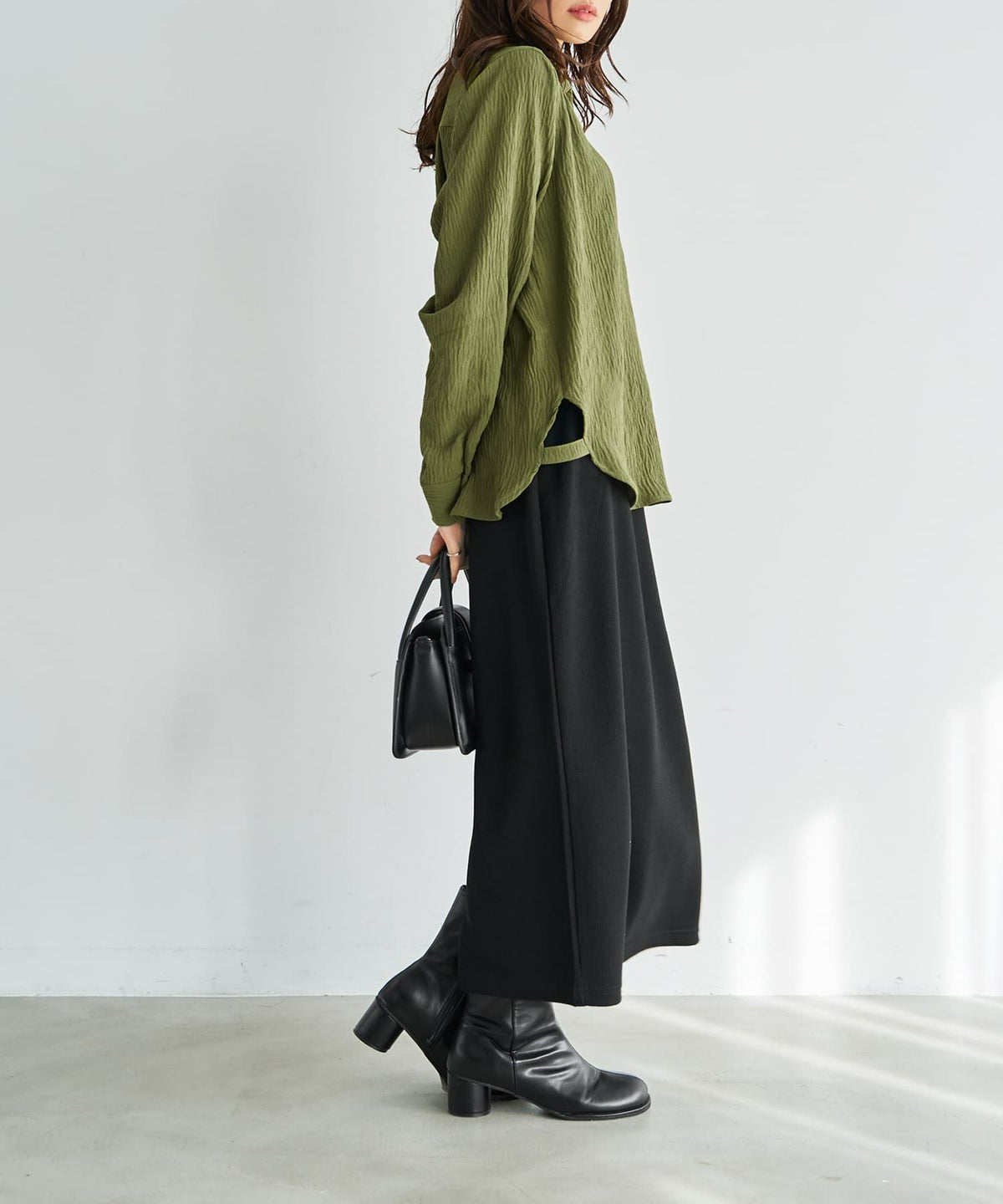 着用イメージ 165cm カーキ