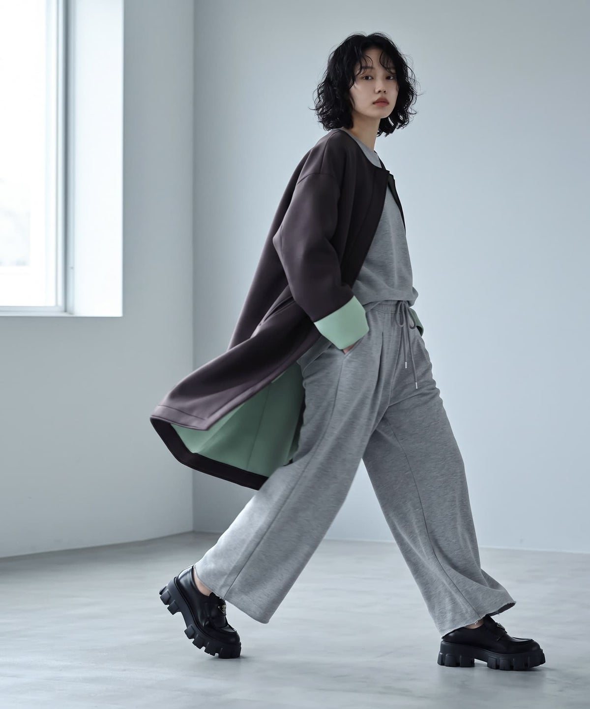 着用イメージ 170cm チャコールブラウン