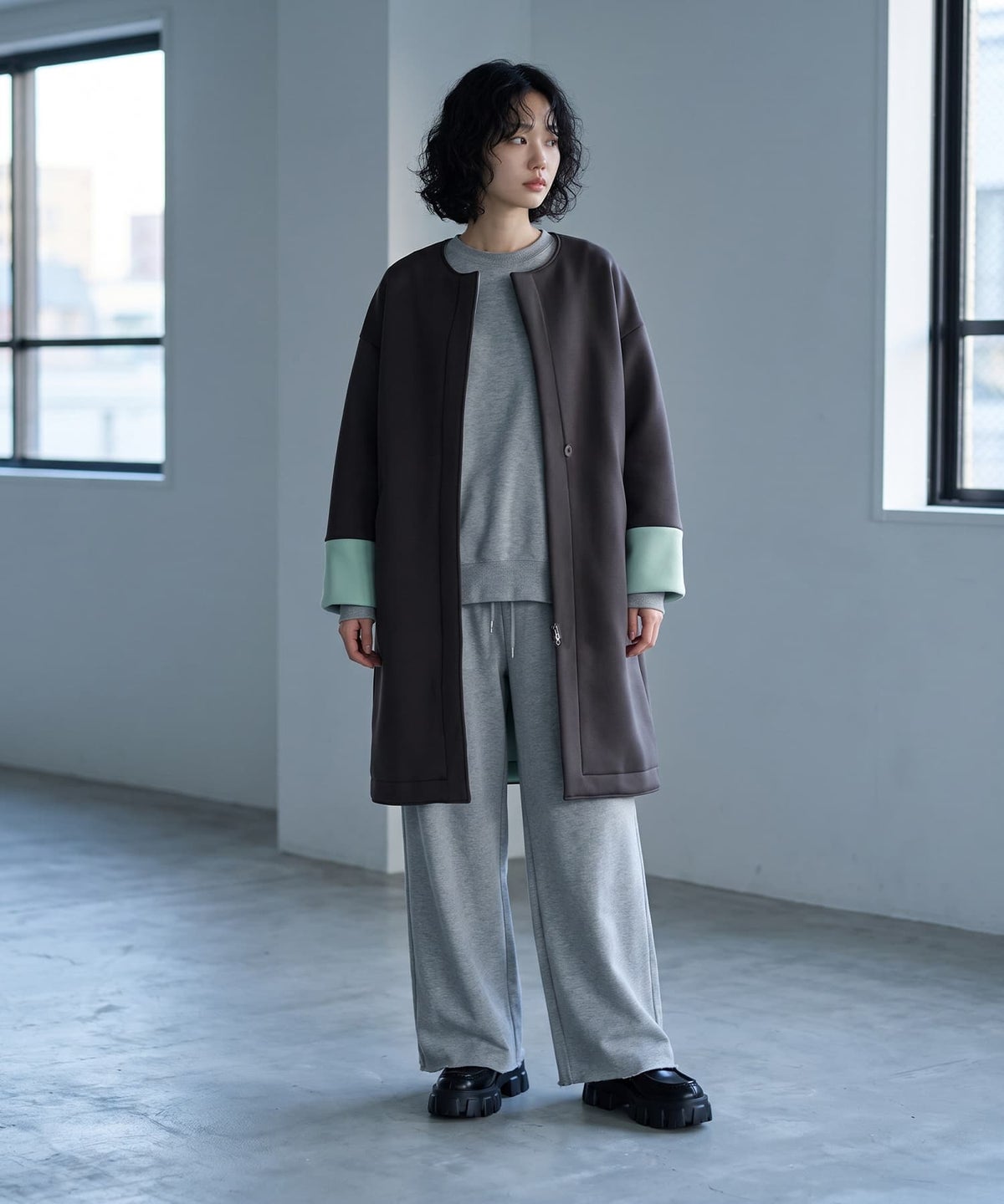 着用イメージ 170cm チャコールブラウン