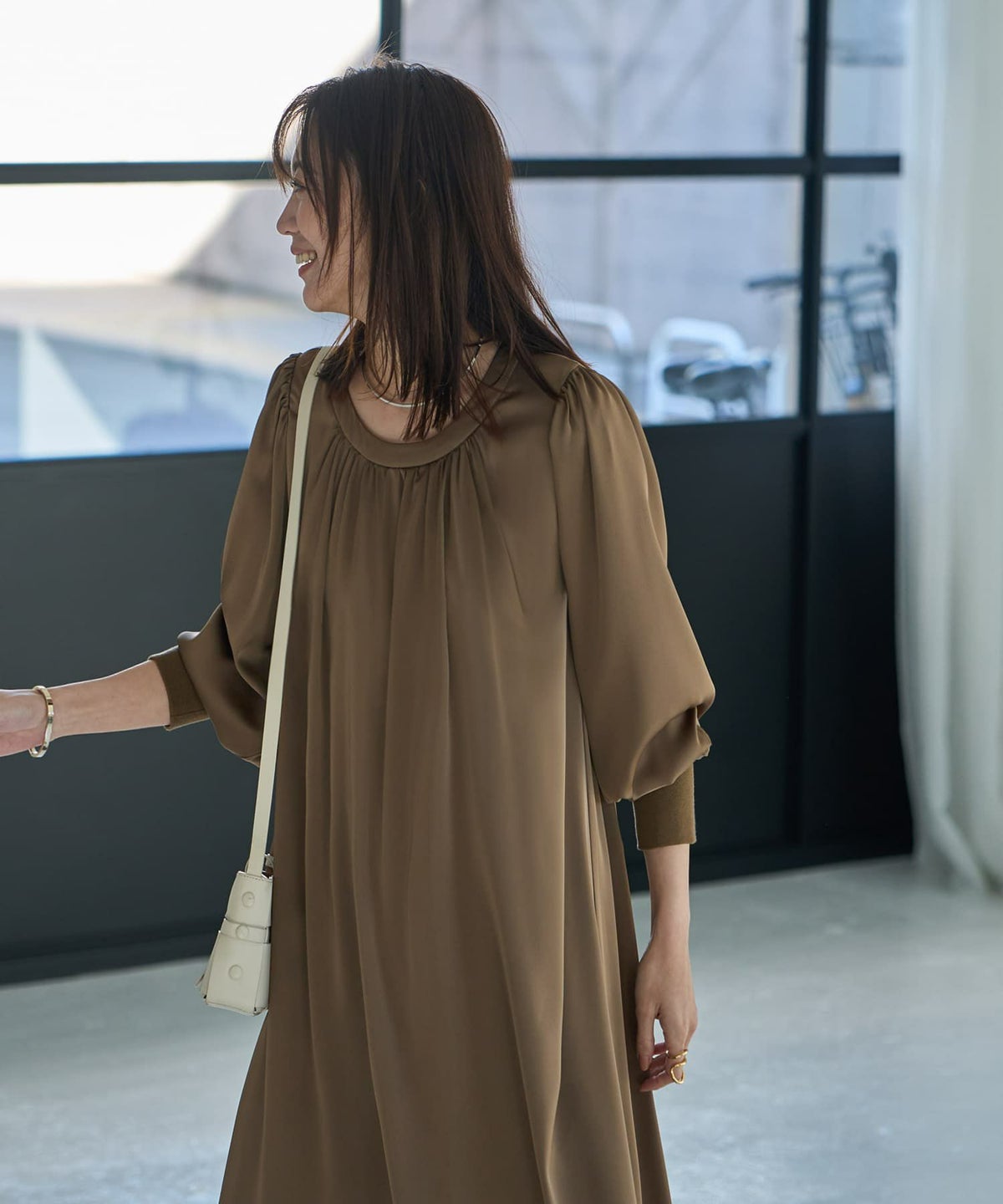 着用イメージ 166㎝　02サイズ　オリーブブラウン