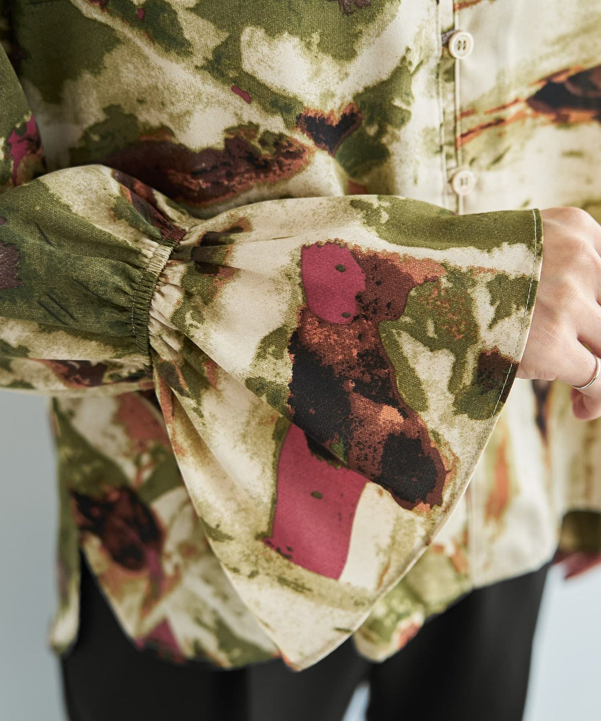 着用イメージ 166cm カーキミックス