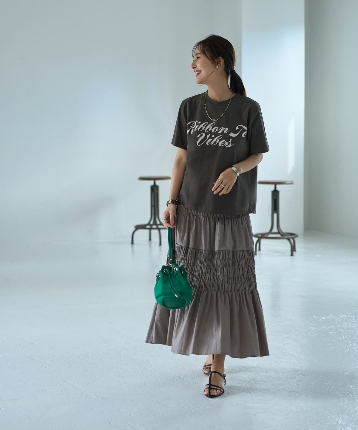 着用イメージ 167cm ストーン