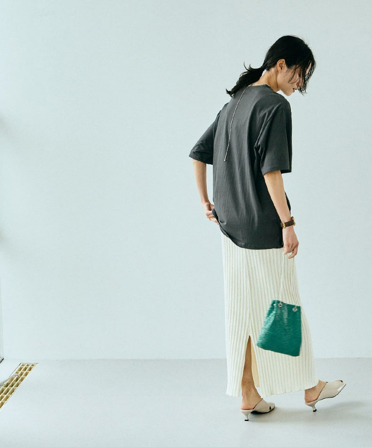 着用イメージ 165cm CHARCOAL