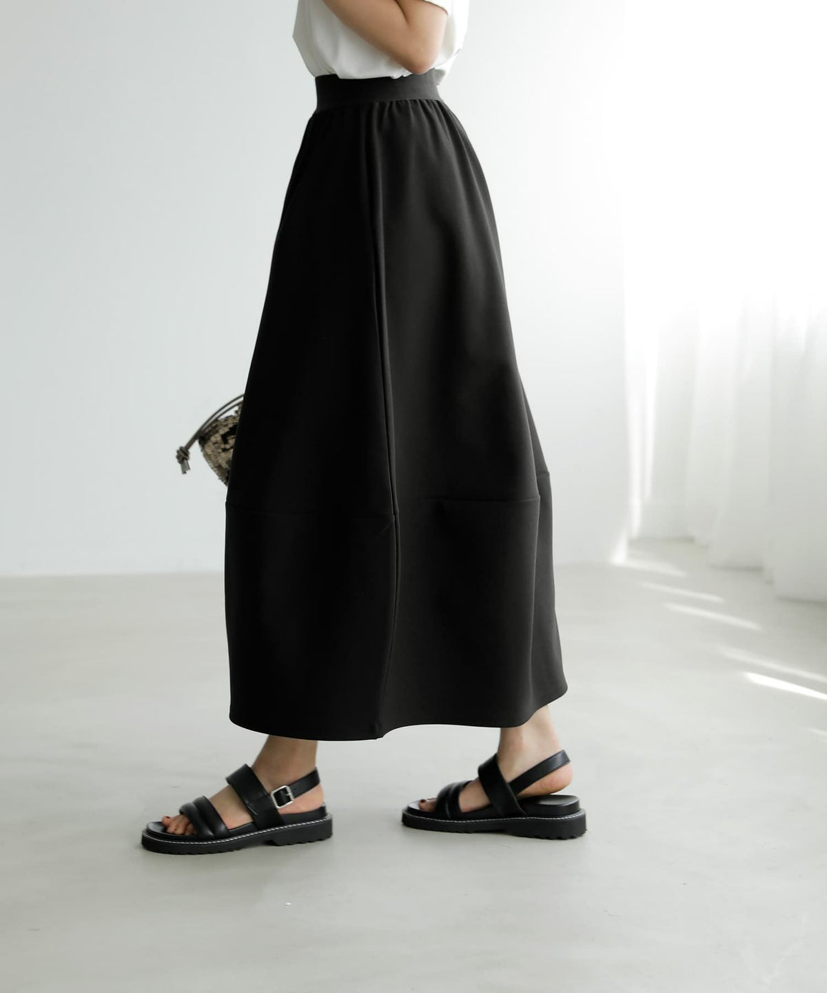 着用イメージ　167cm ブラック 02サイズ