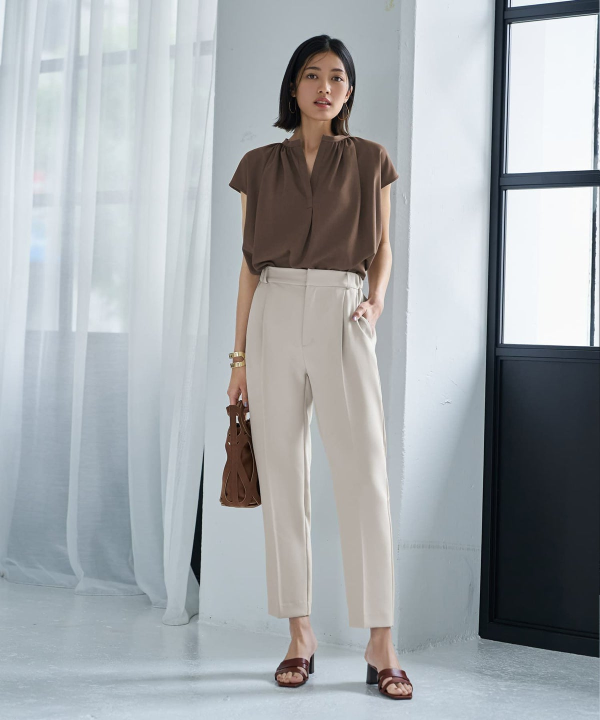 着用イメージ　167cm　エクリュベージュ