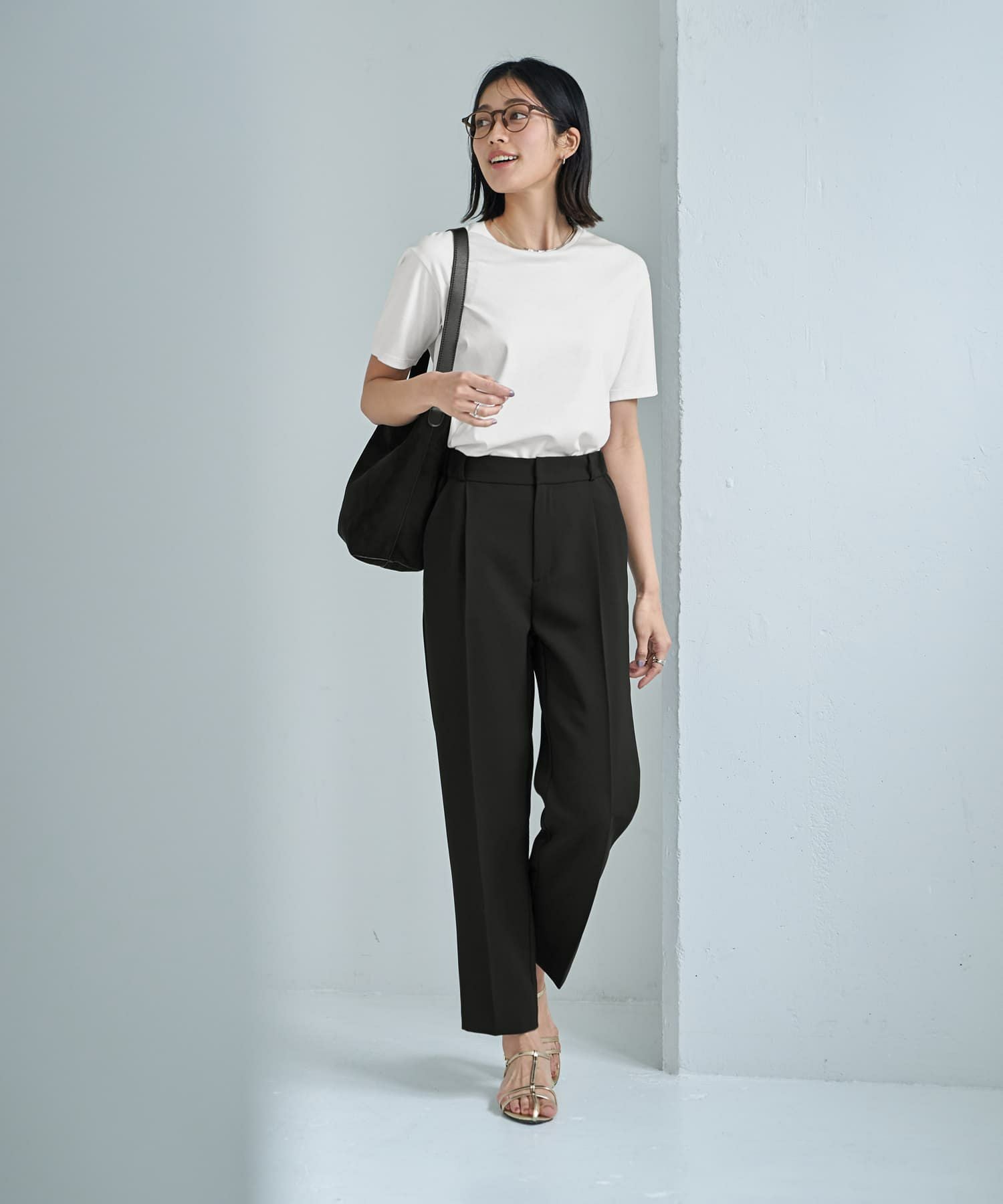 ゆとりのある落ち感BASICパンツ | おしゃれな大人レディース