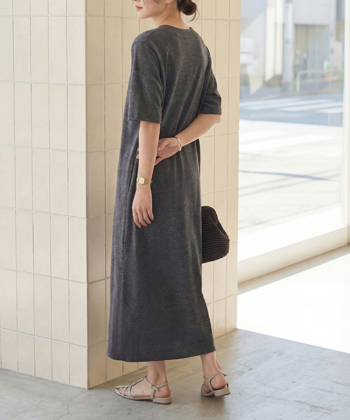 着用イメージ　167cm 02サイズ チャコール