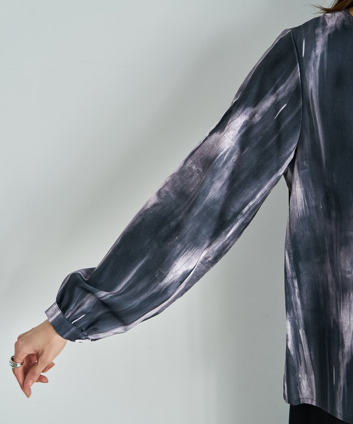 着用イメージ　165cm ブラックミックス