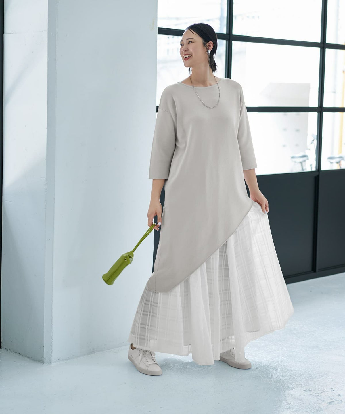 着用イメージ 187cm ホワイト