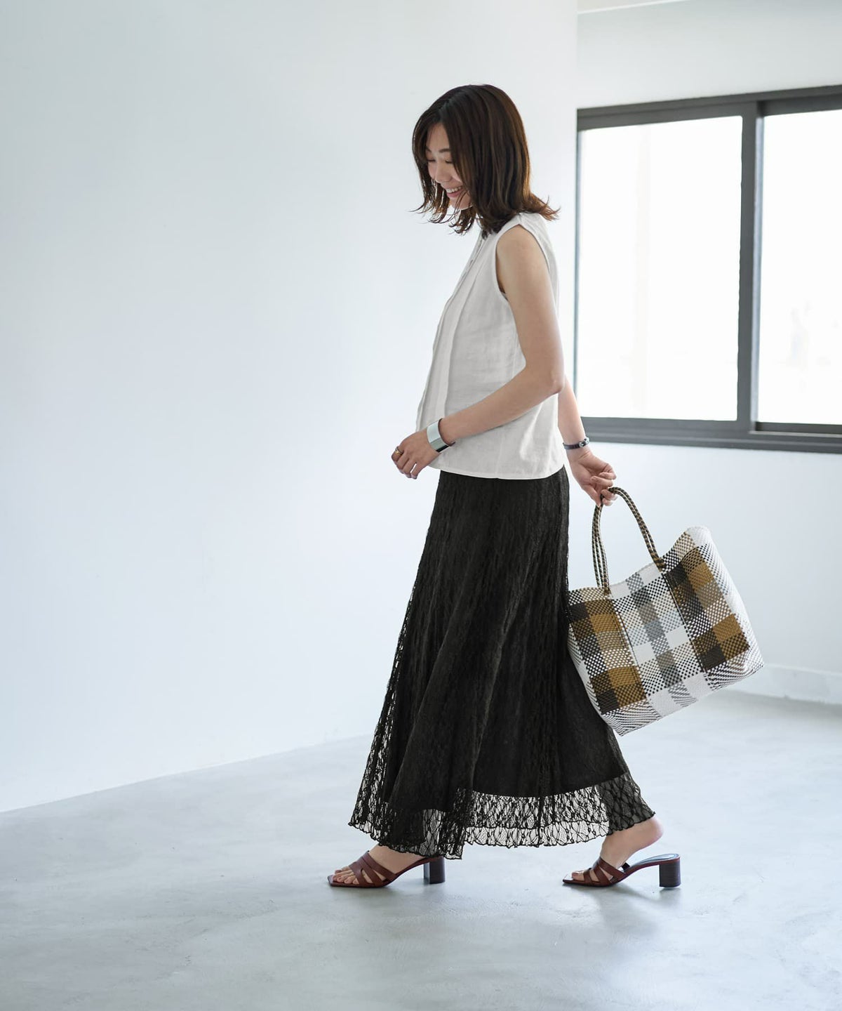 着用イメージ　166cm ホワイト