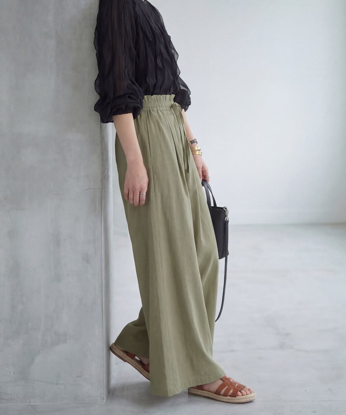 着用イメージ　166cm オリーブベージュ