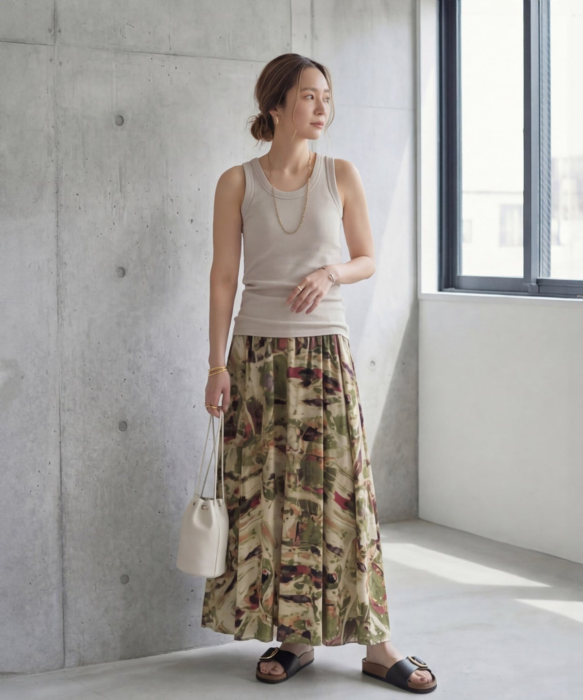 着用イメージ 163cm グレージュ