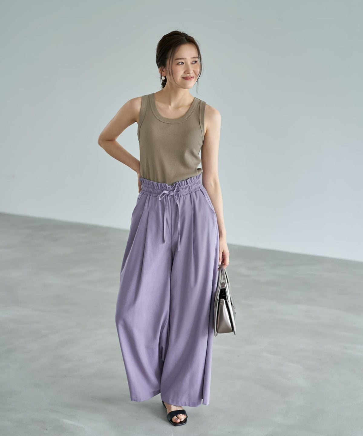 着用イメージ　166cm オリーブベージュ