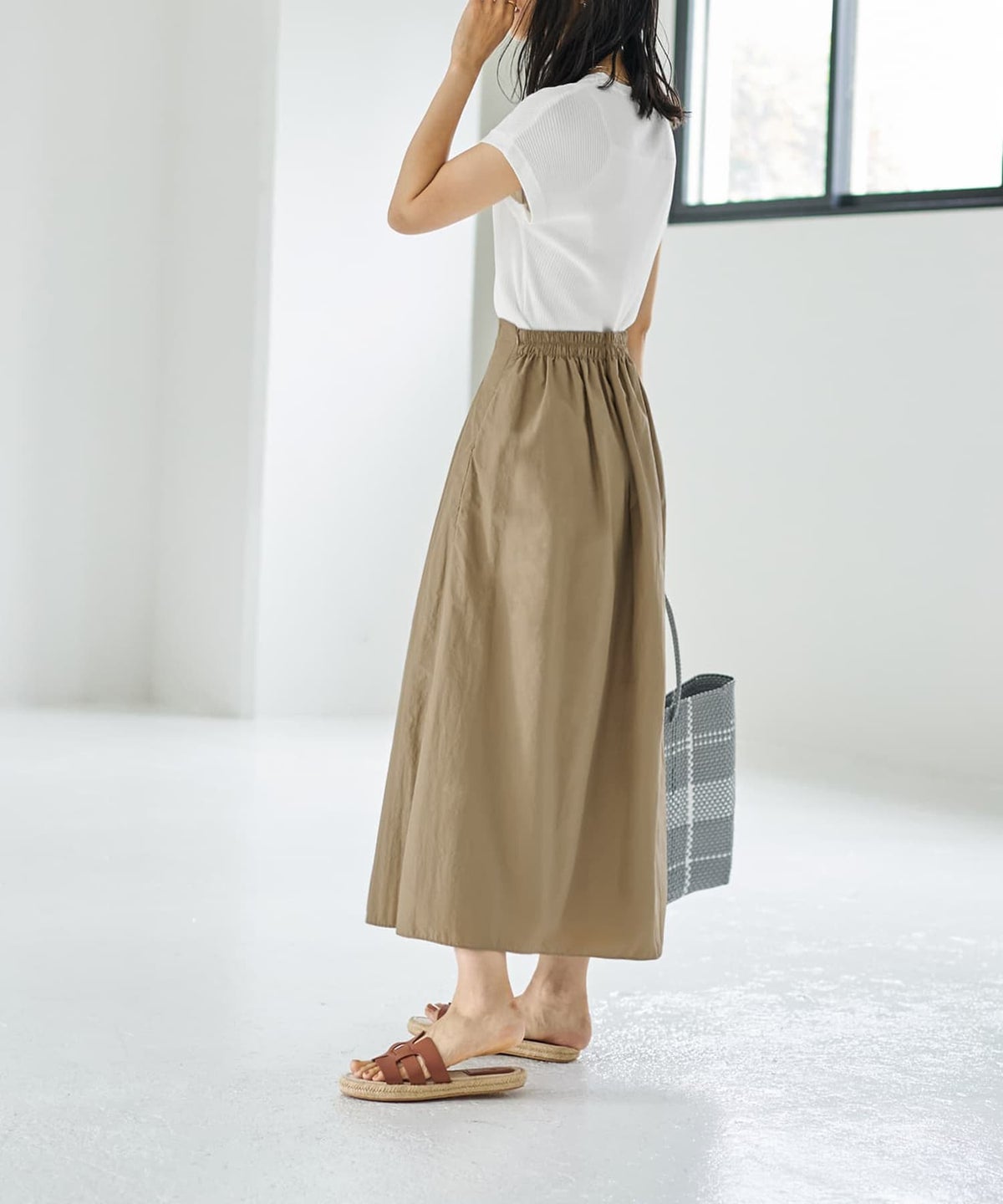 着用イメージ　164cm ホワイト