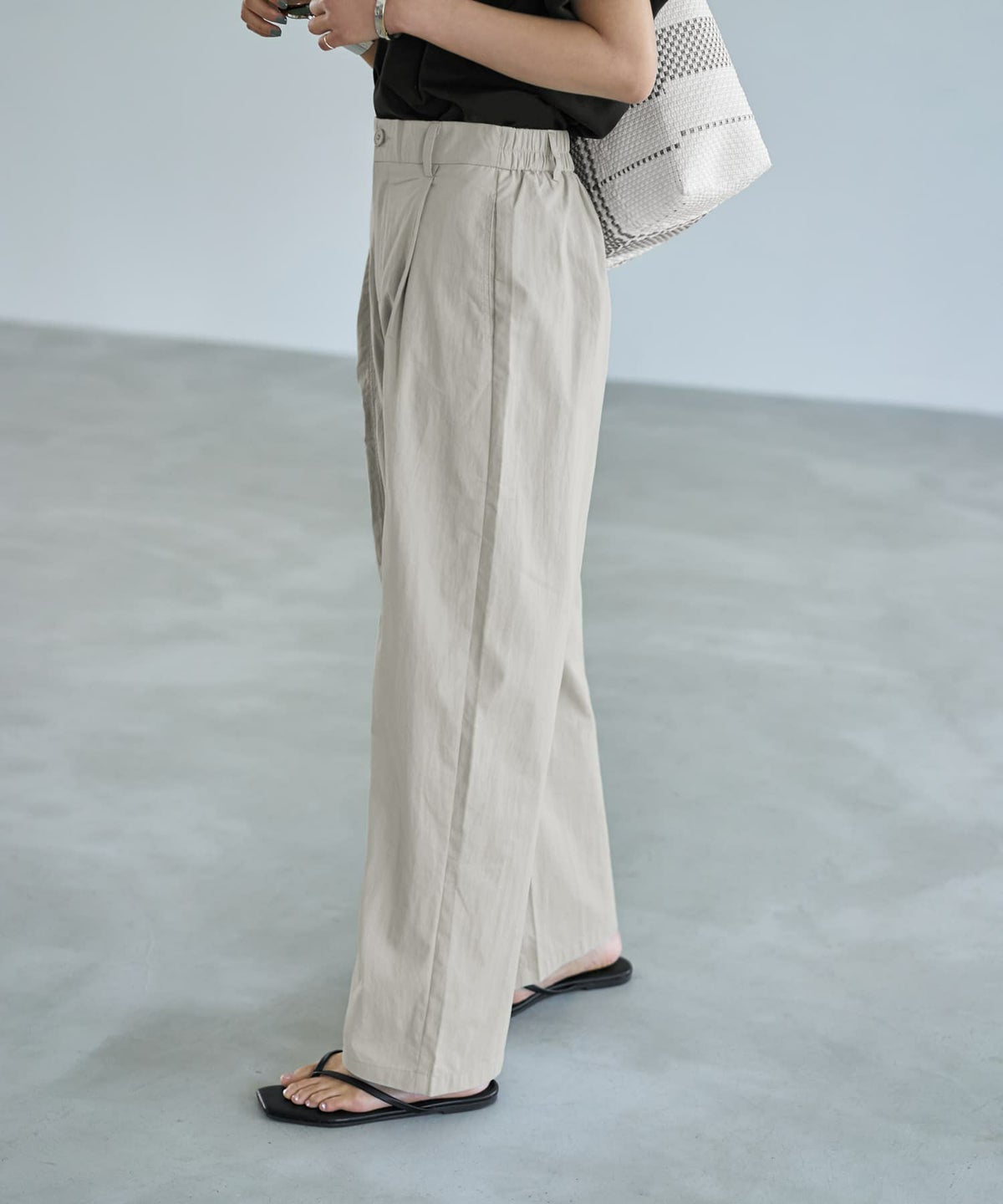 着用イメージ 167cm エアリーグレー