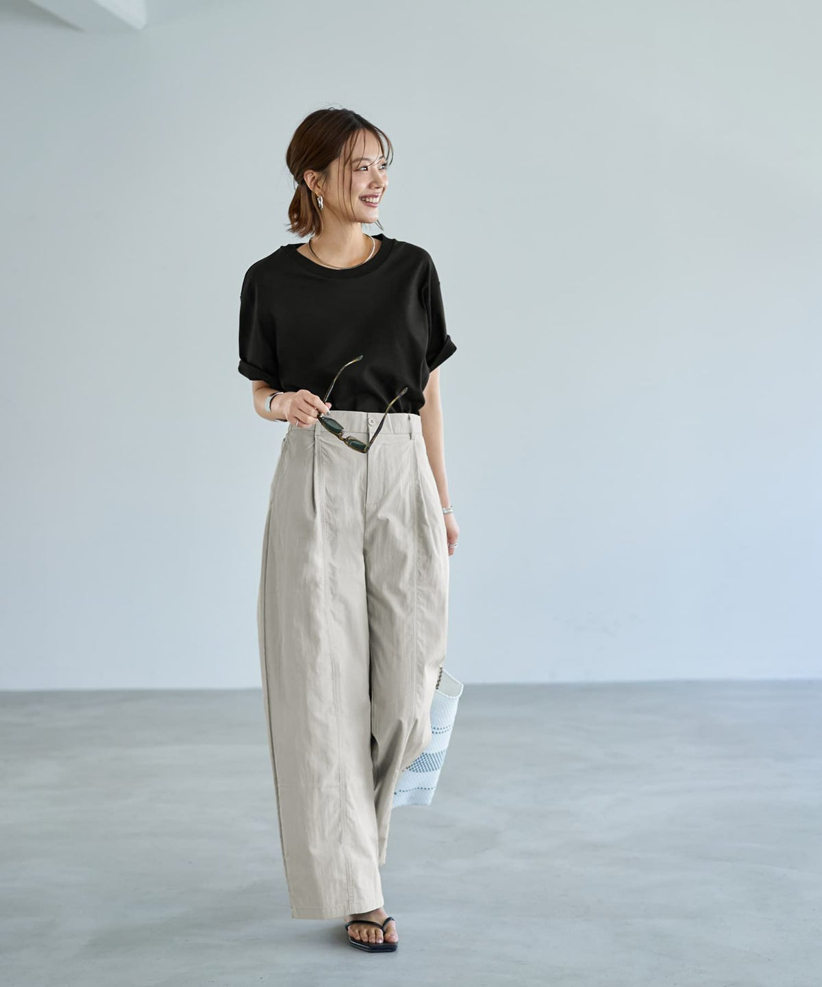 着用イメージ 167cm エアリーグレー