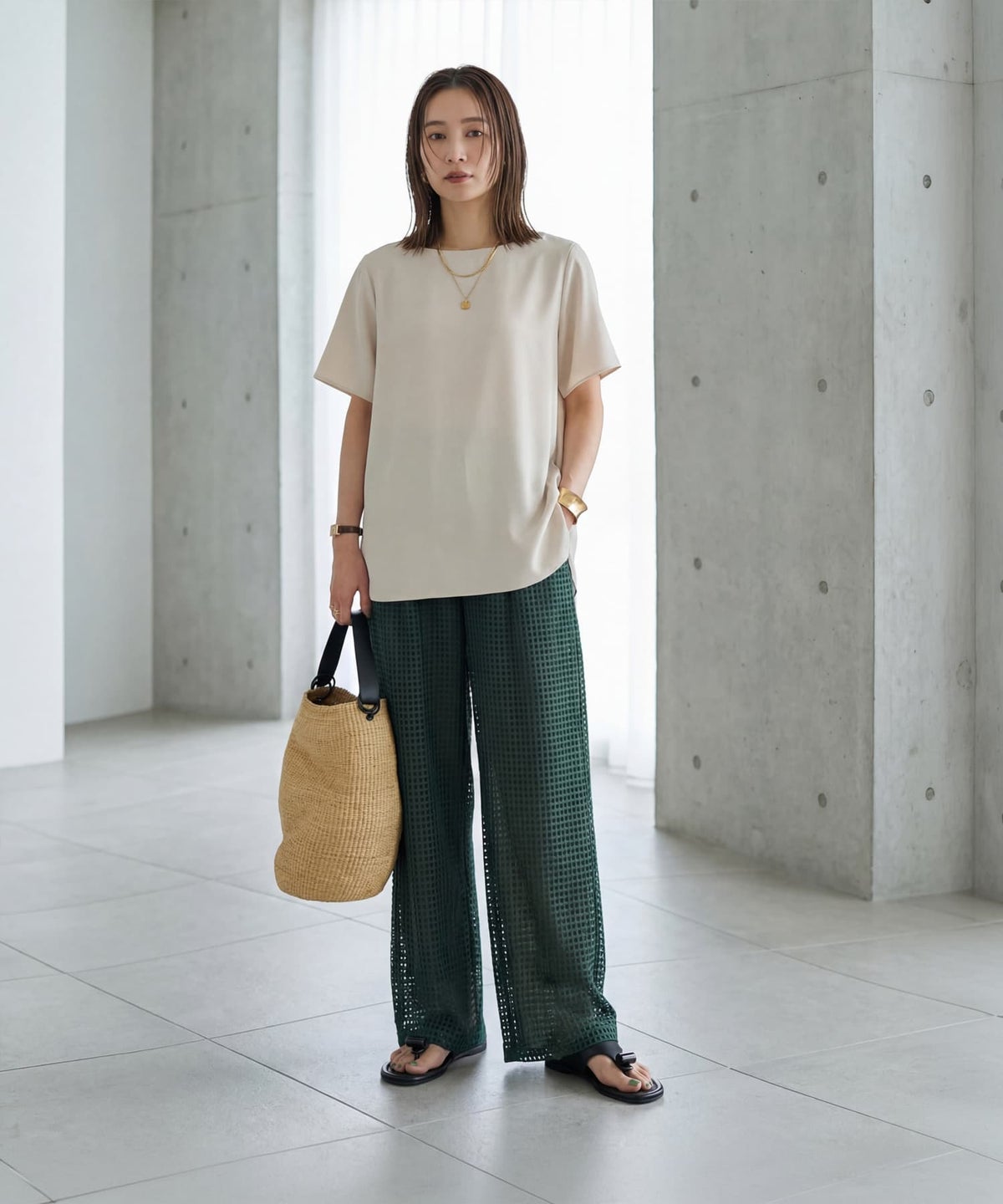 着用イメージ 167cm ライトベージュ