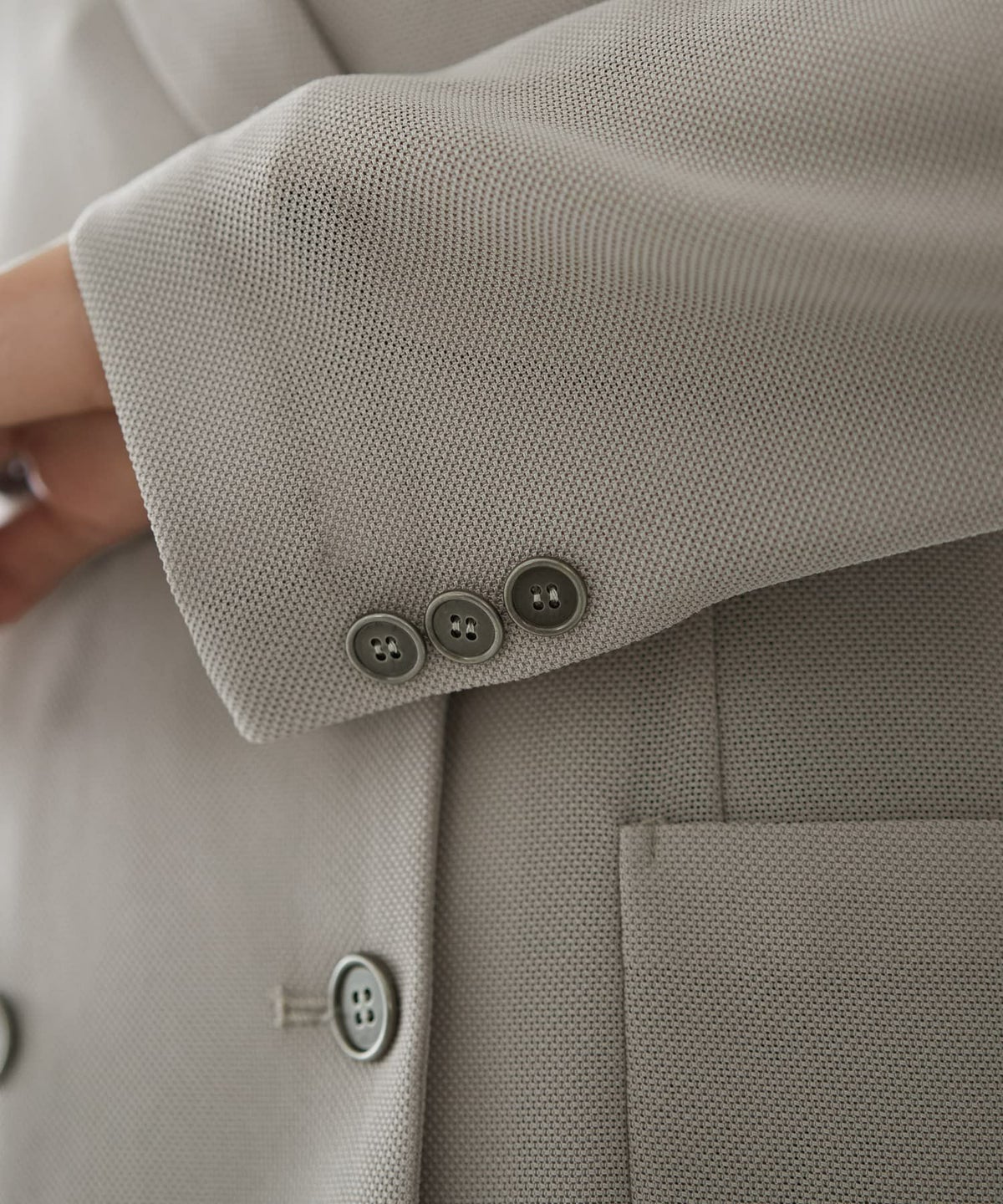 着用イメージ 166cm グレージュ