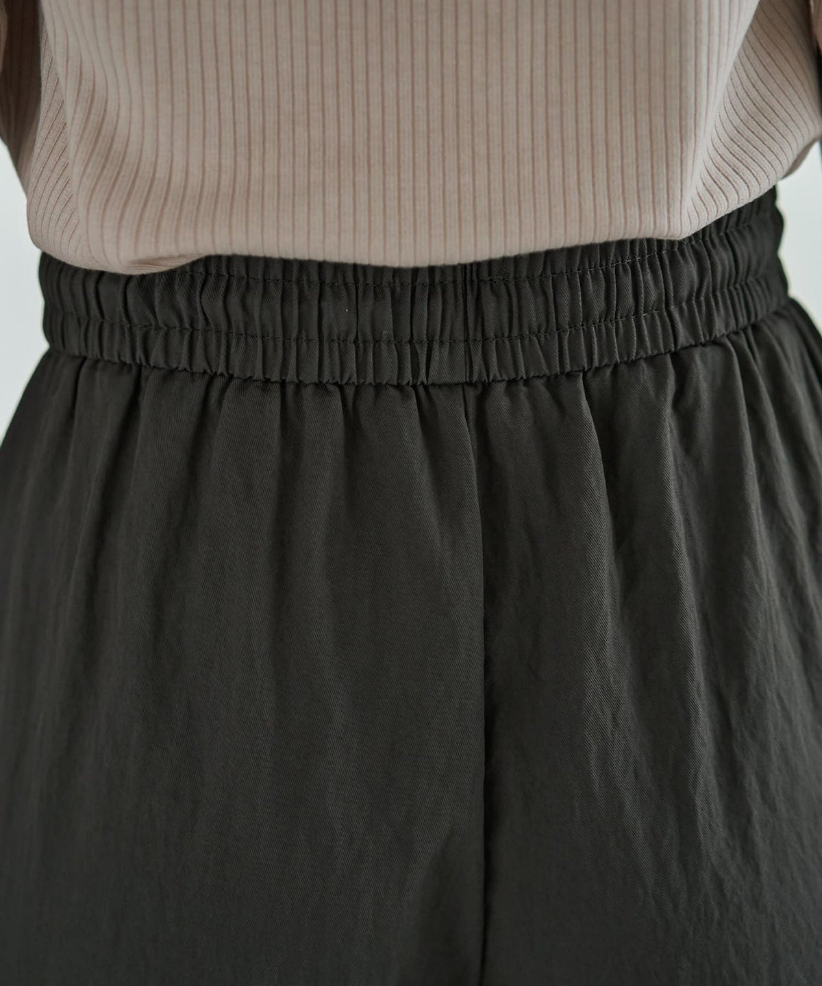 着用イメージ 166cm ダークカーキ