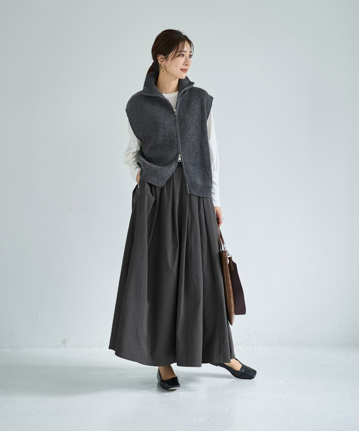 着用イメージ 166cm グレー