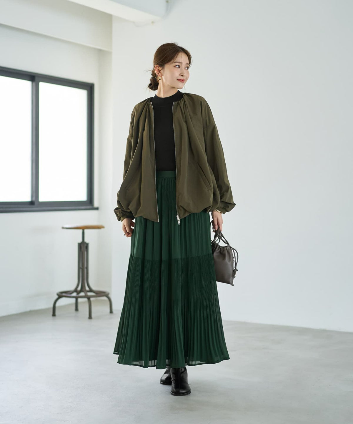 着用イメージ 166cm カーキ