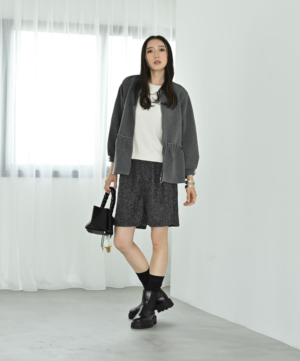 着用イメージ 169cm グレー