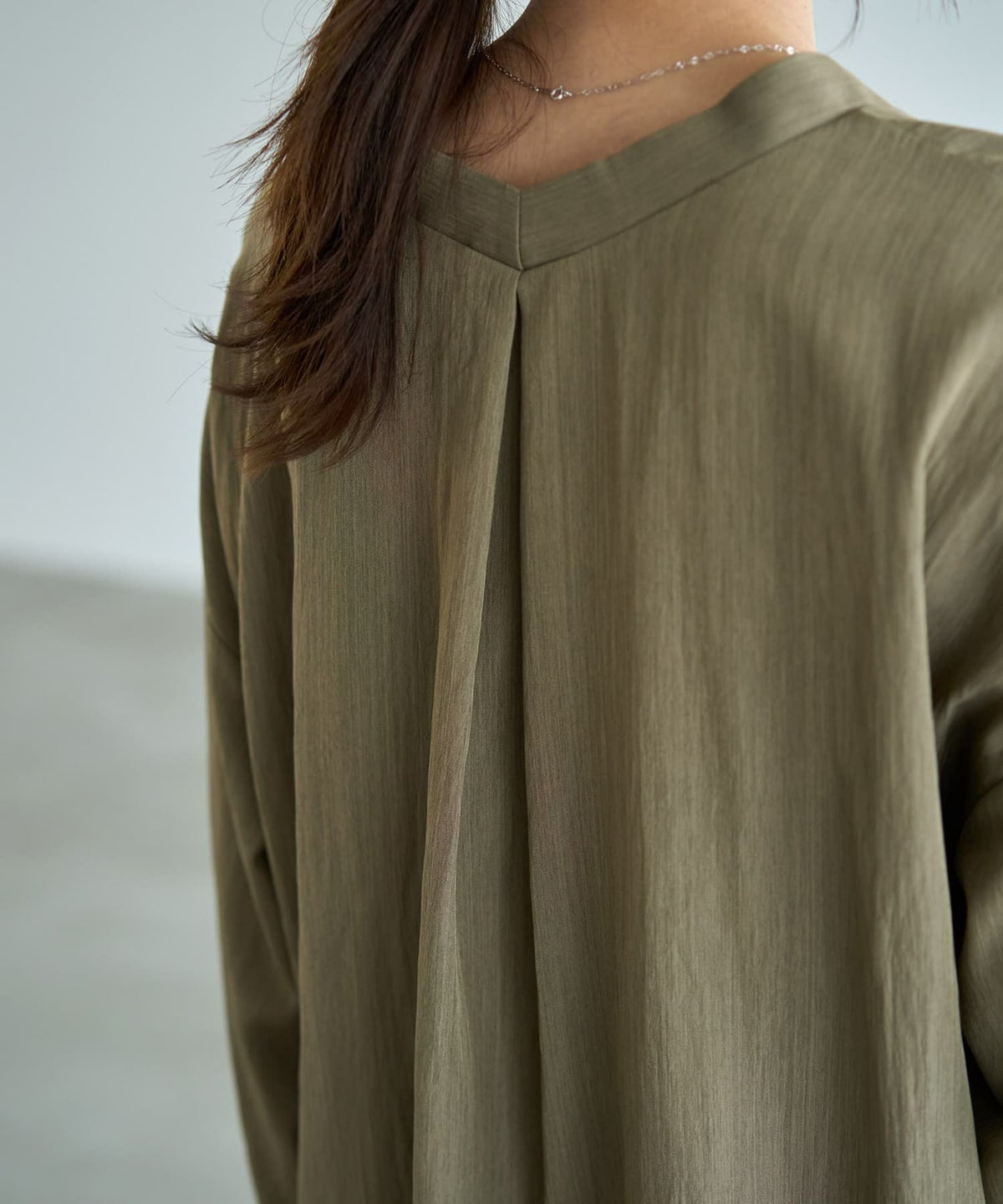 着用イメージ 166cm カーキ