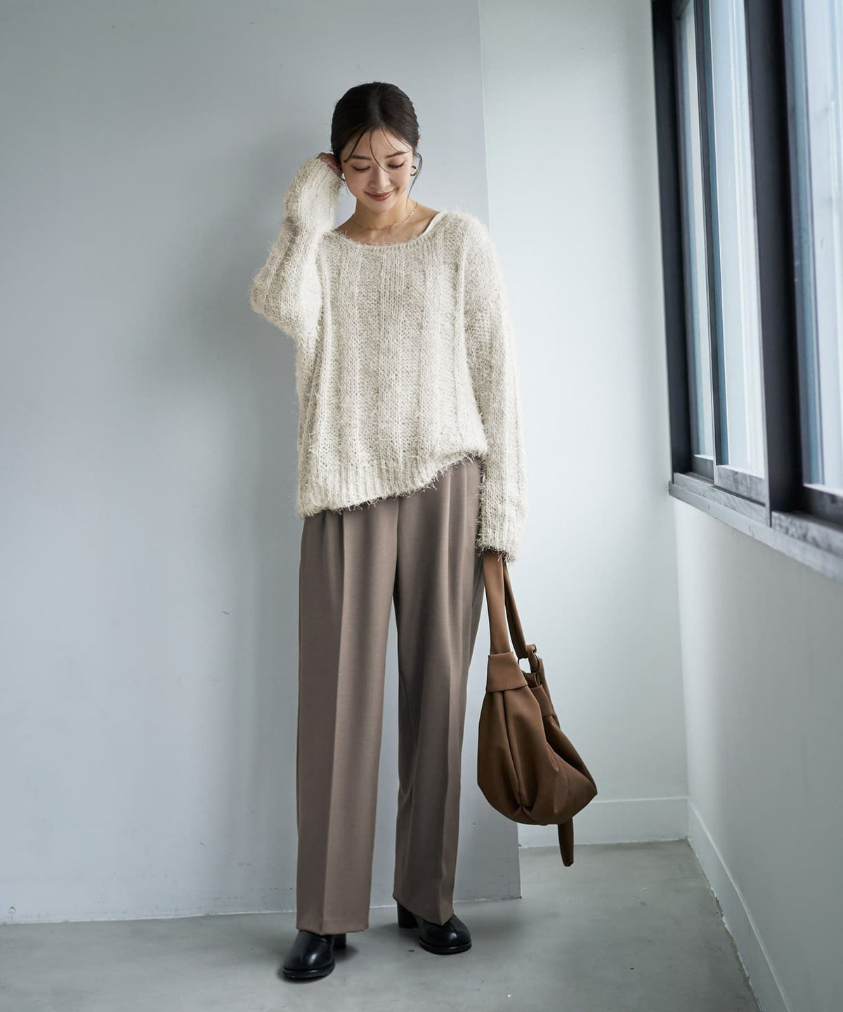 着用イメージ 166cm グレージュ