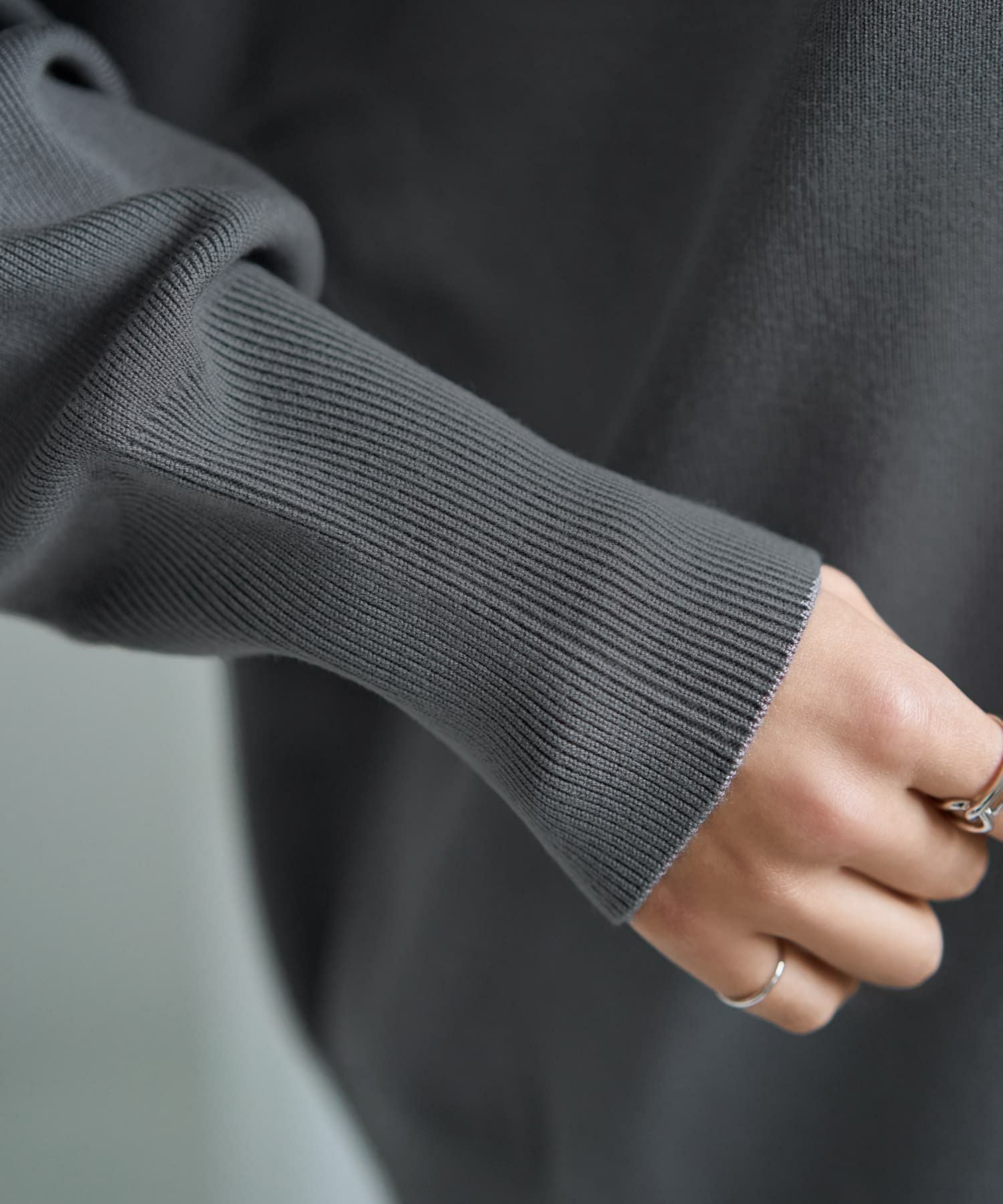 スムースハイゲージゆったりクルーネックニット | おしゃれな大人