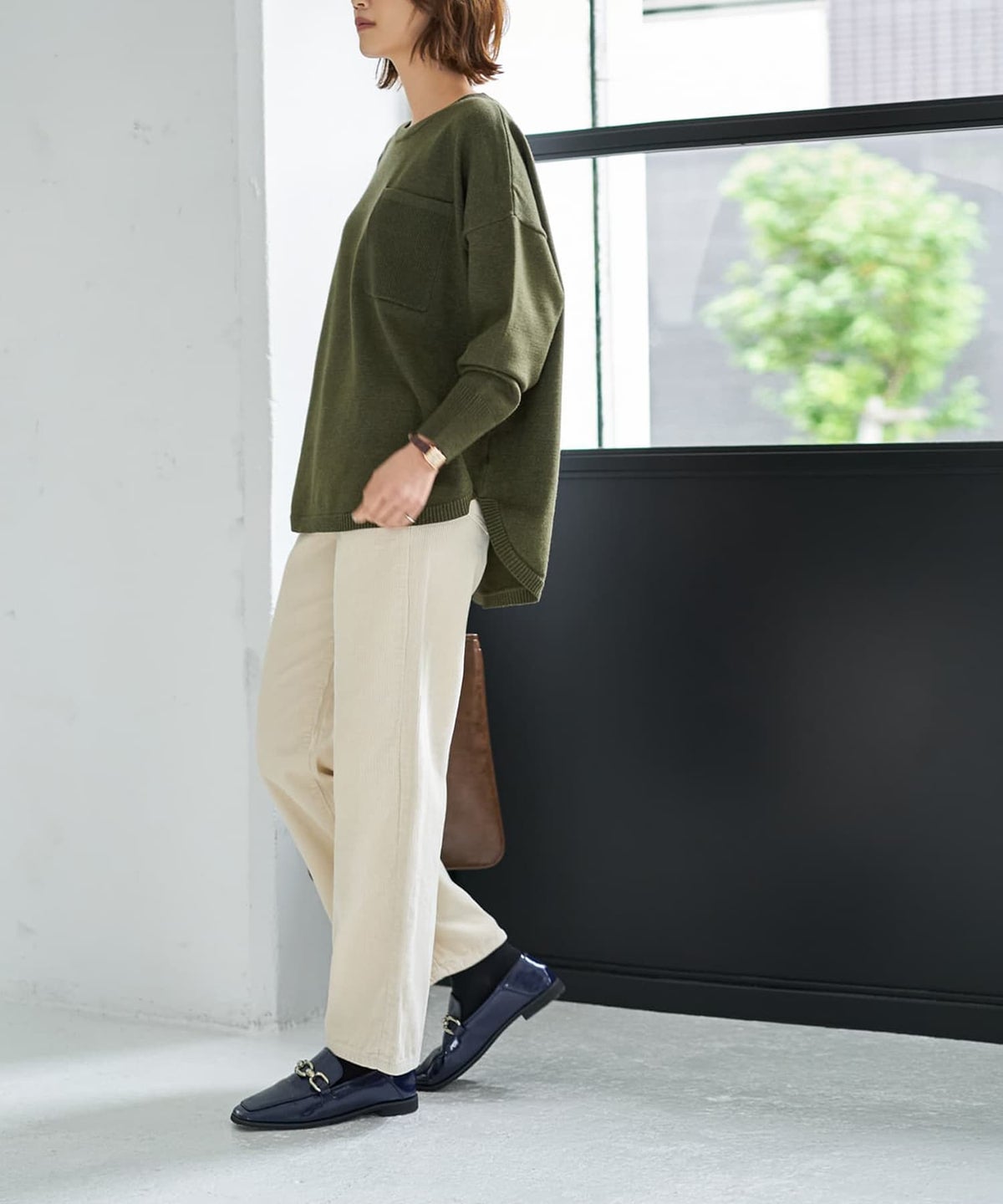 着用イメージ 167cm カーキ