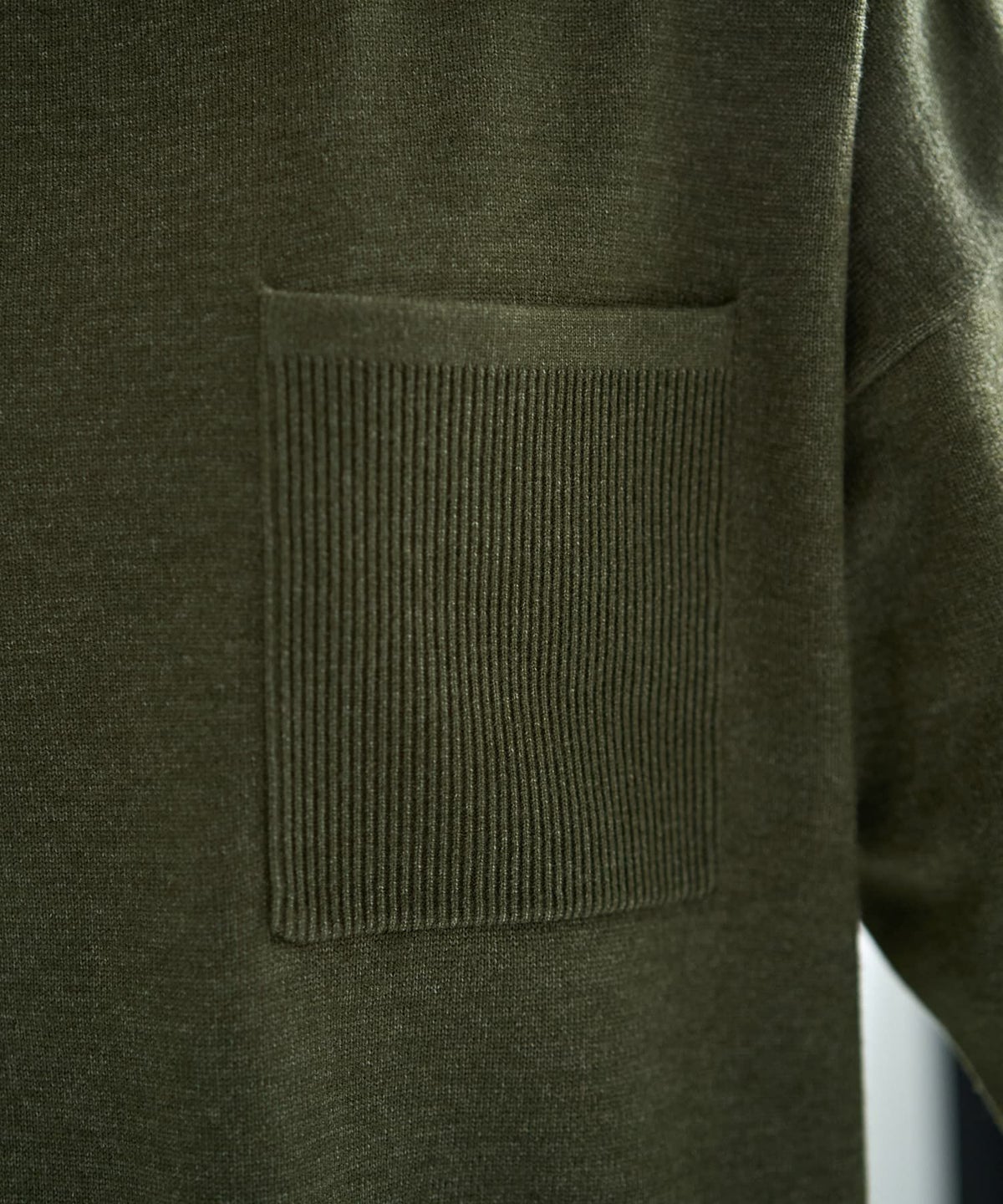 着用イメージ 167cm カーキ