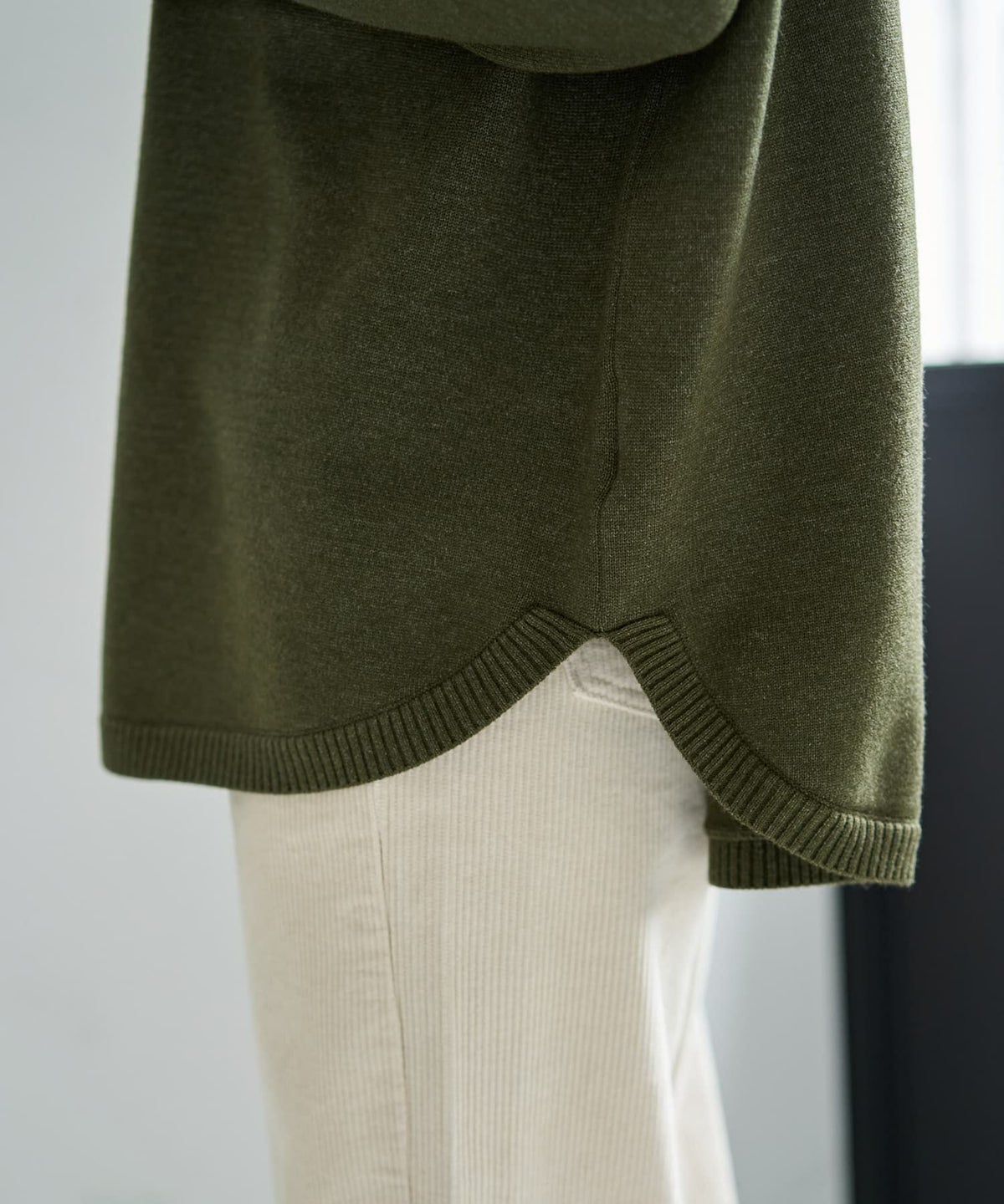 着用イメージ 167cm カーキ