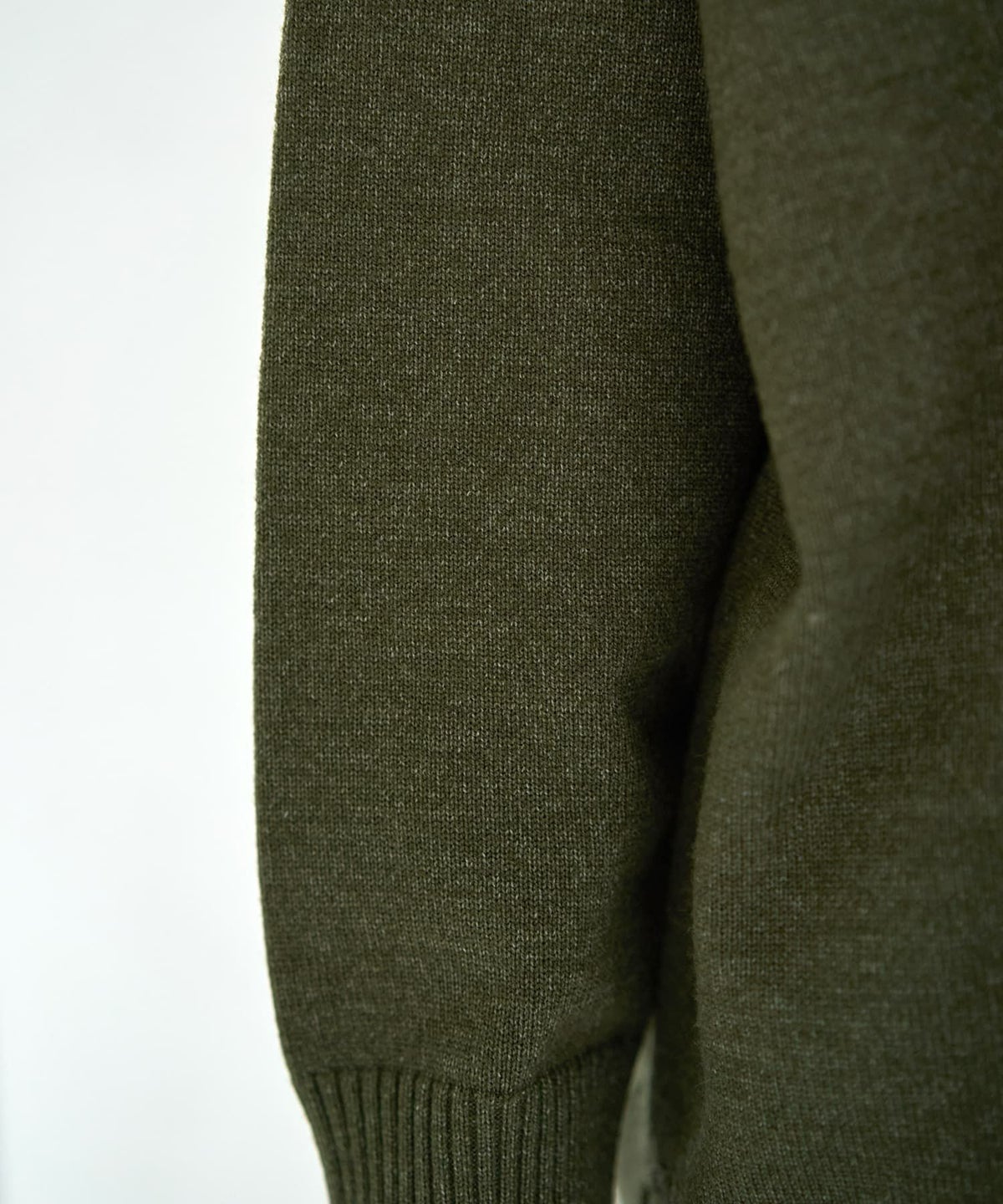 着用イメージ 167cm カーキ