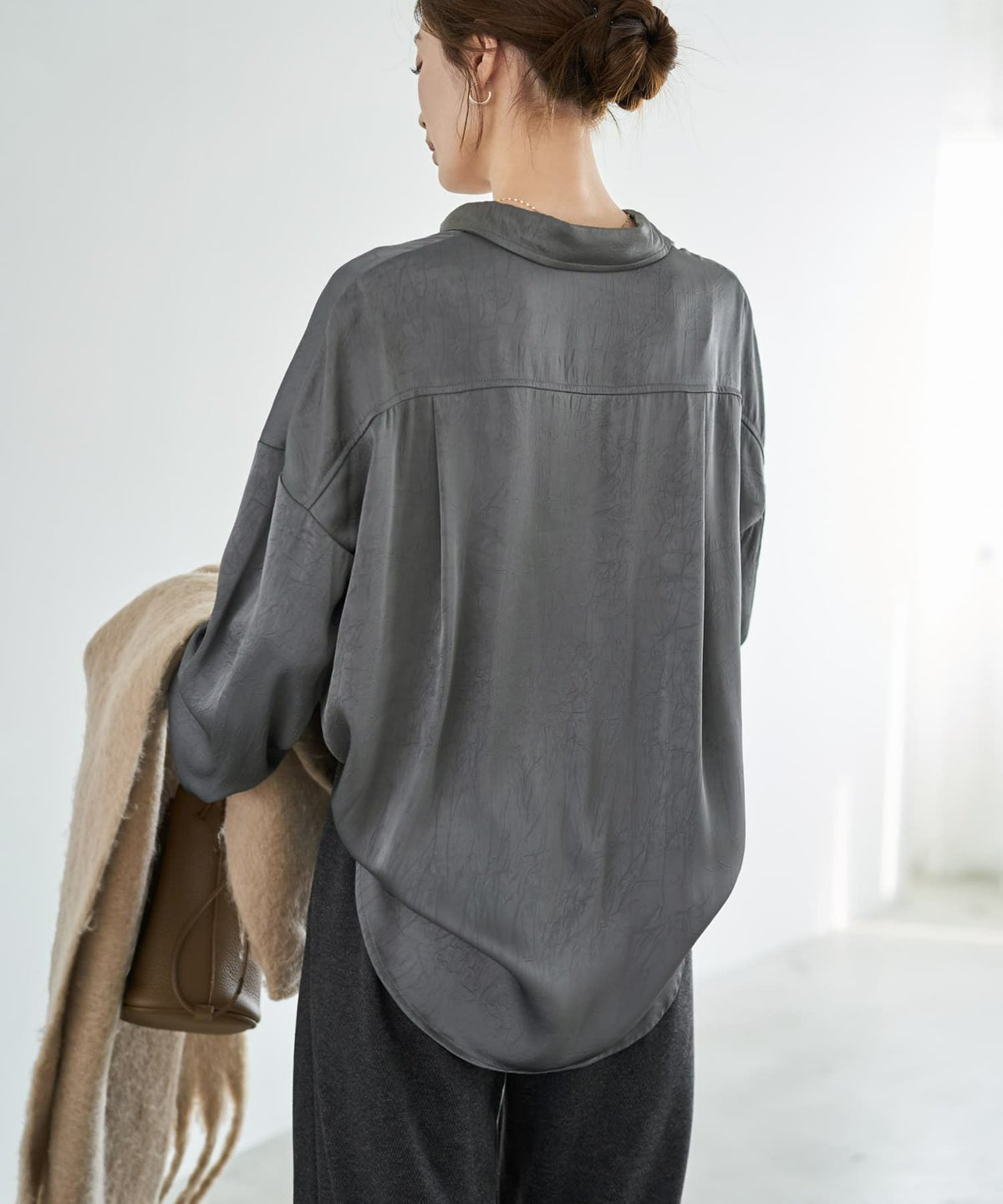 着用イメージ 167cm グレー