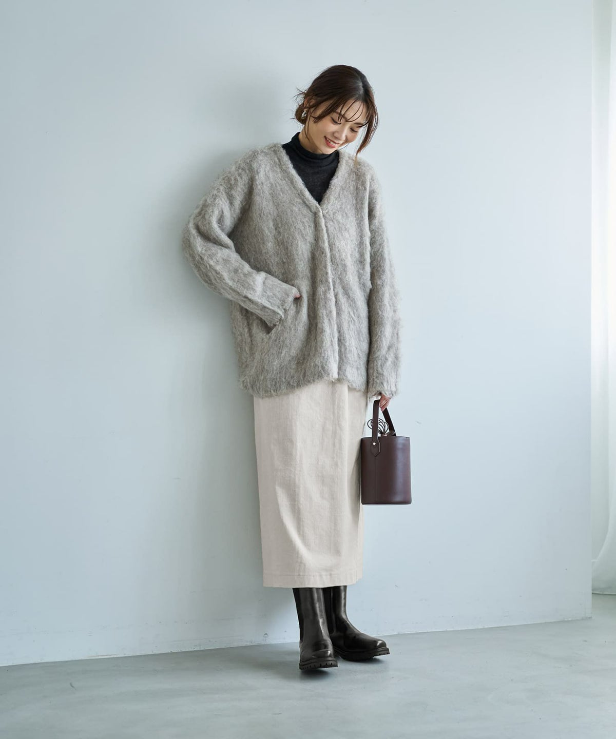 着用イメージ 166cm グレージュ