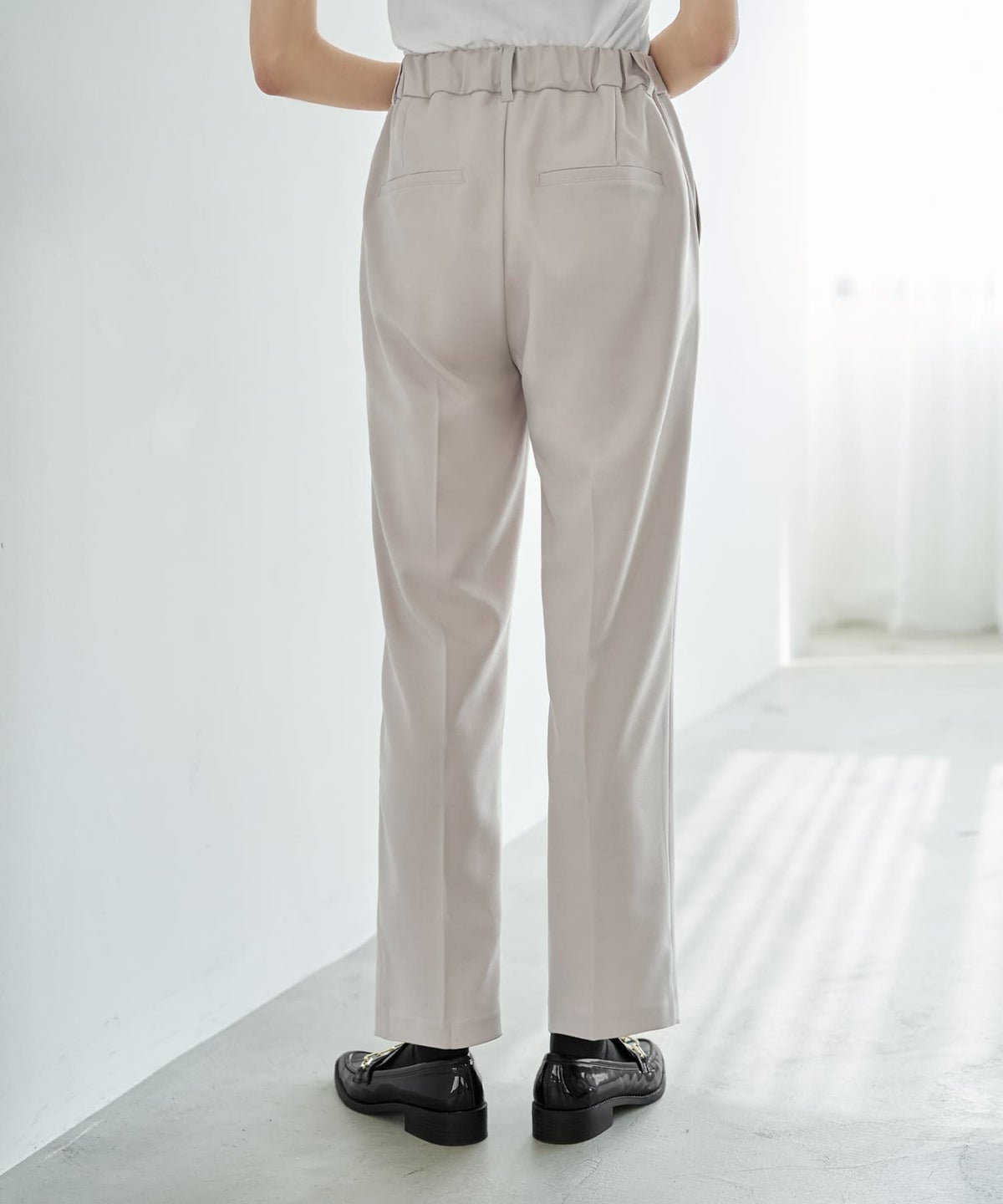 着用イメージ 167cm グレージュ Sサイズ