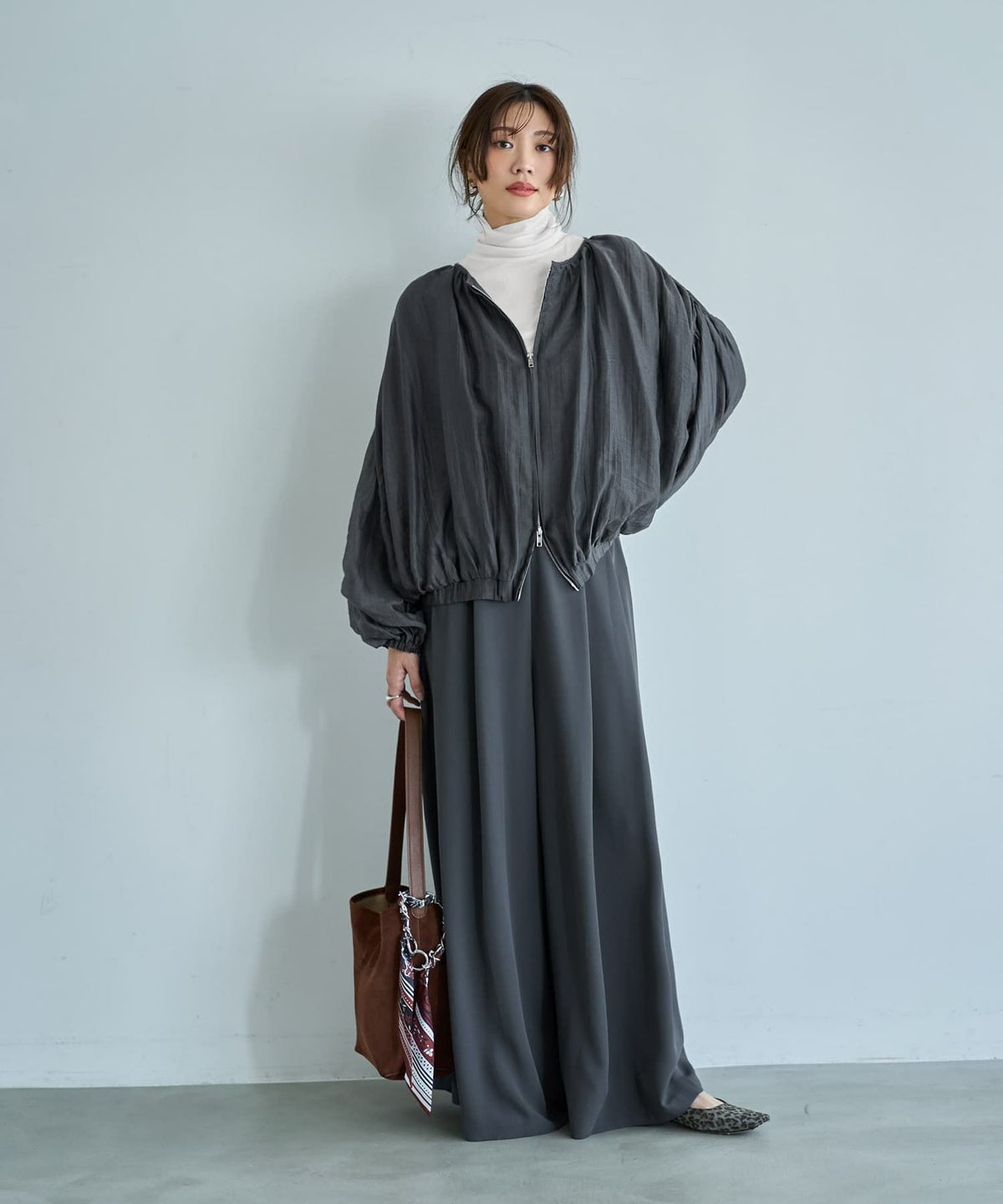 着用イメージ 166cm ダークグレー