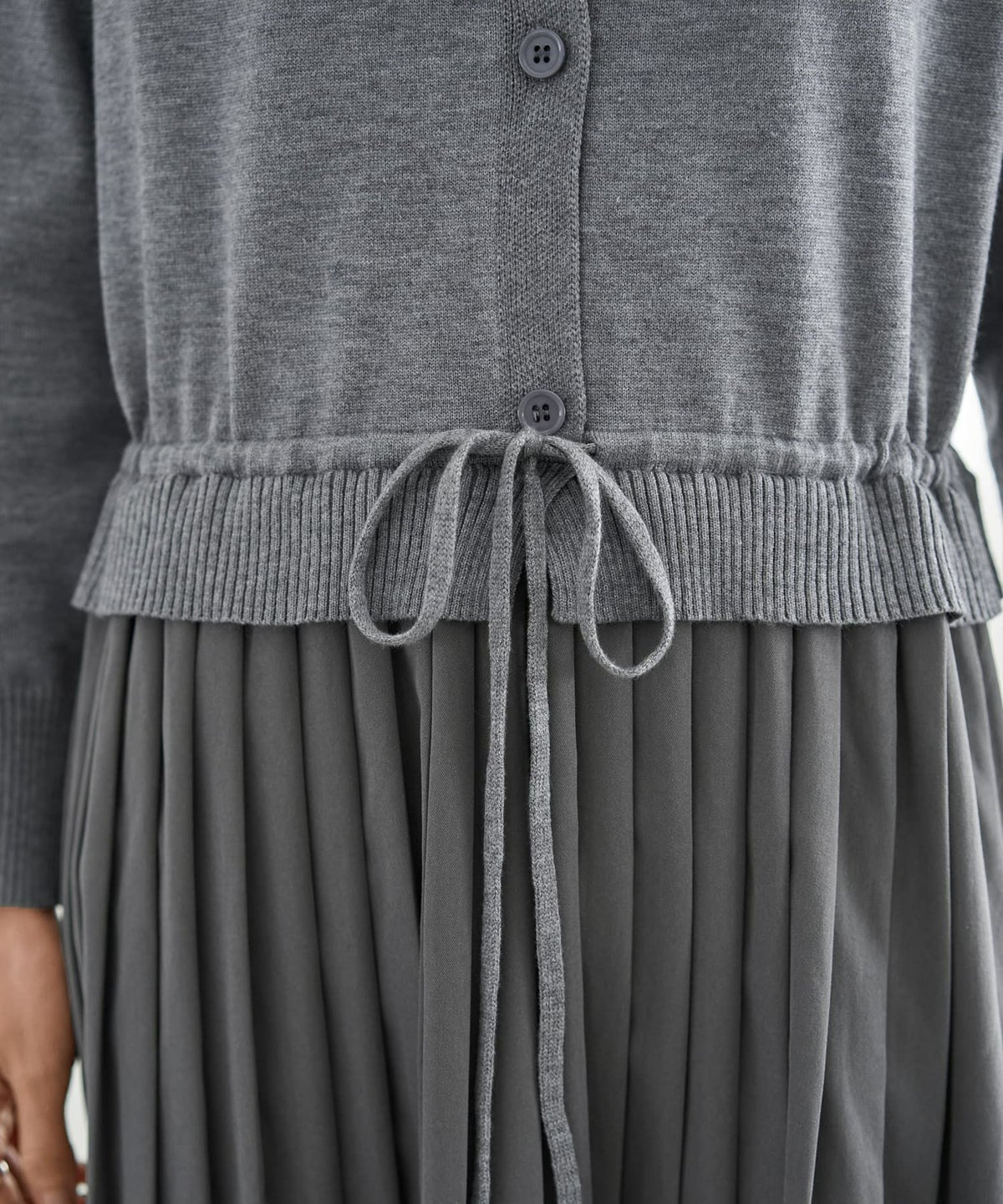 着用イメージ 166cm グレー