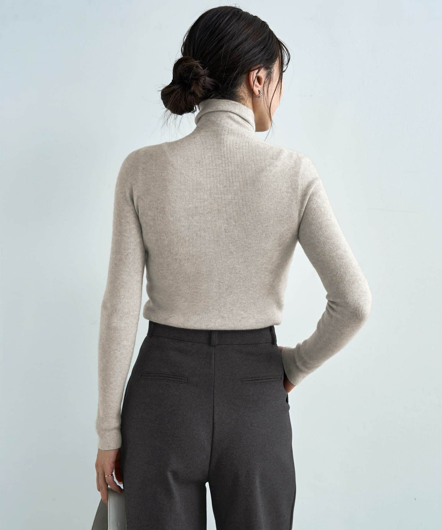 もっちりタートルリブニットトップス | おしゃれな大人レディース