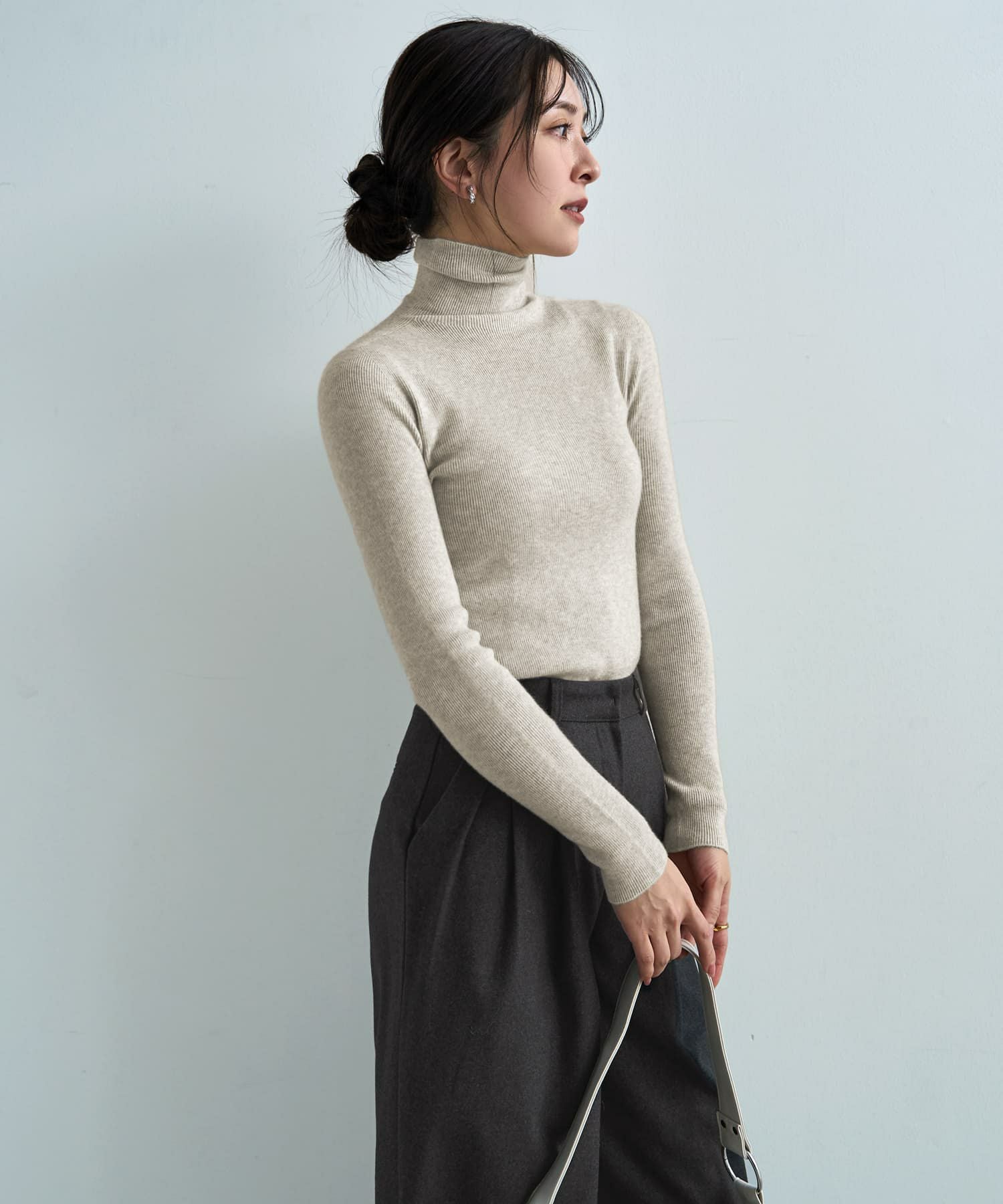 もっちりタートルリブニットトップス | おしゃれな大人レディース