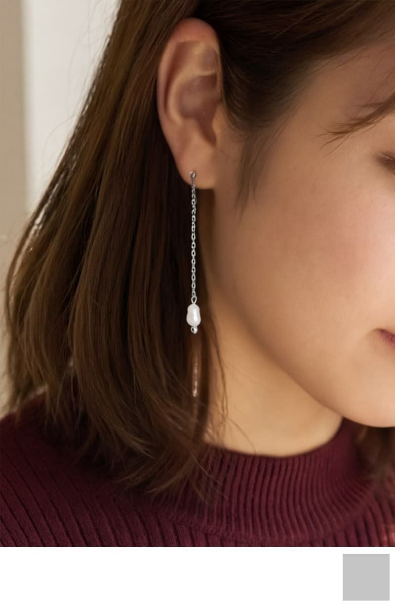 DIOR SHINY-D 淡水パール ロングピアス 000000009623-40.jpg?size=l&w=