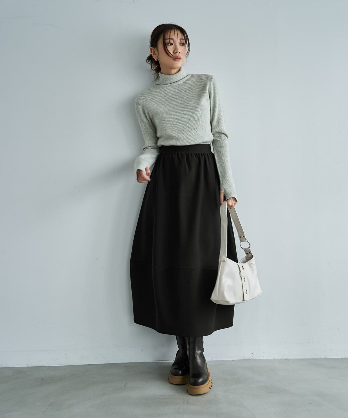 着用イメージ 166cm ライトグレー