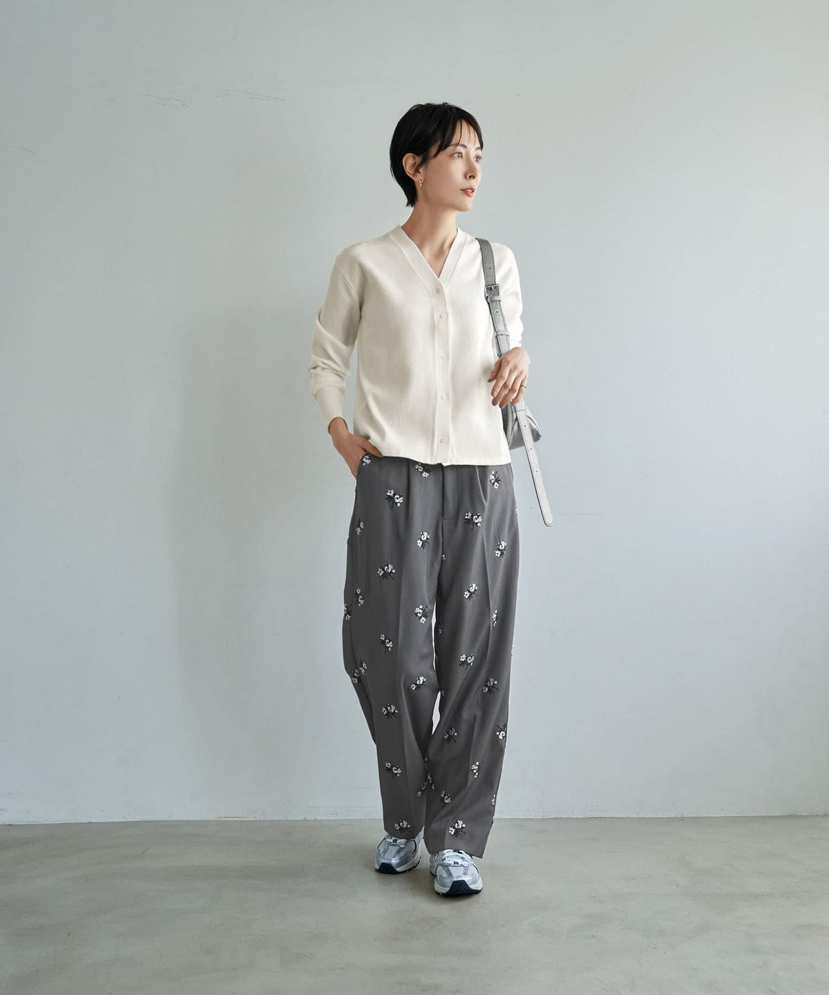 着用イメージ 167cm ホワイト