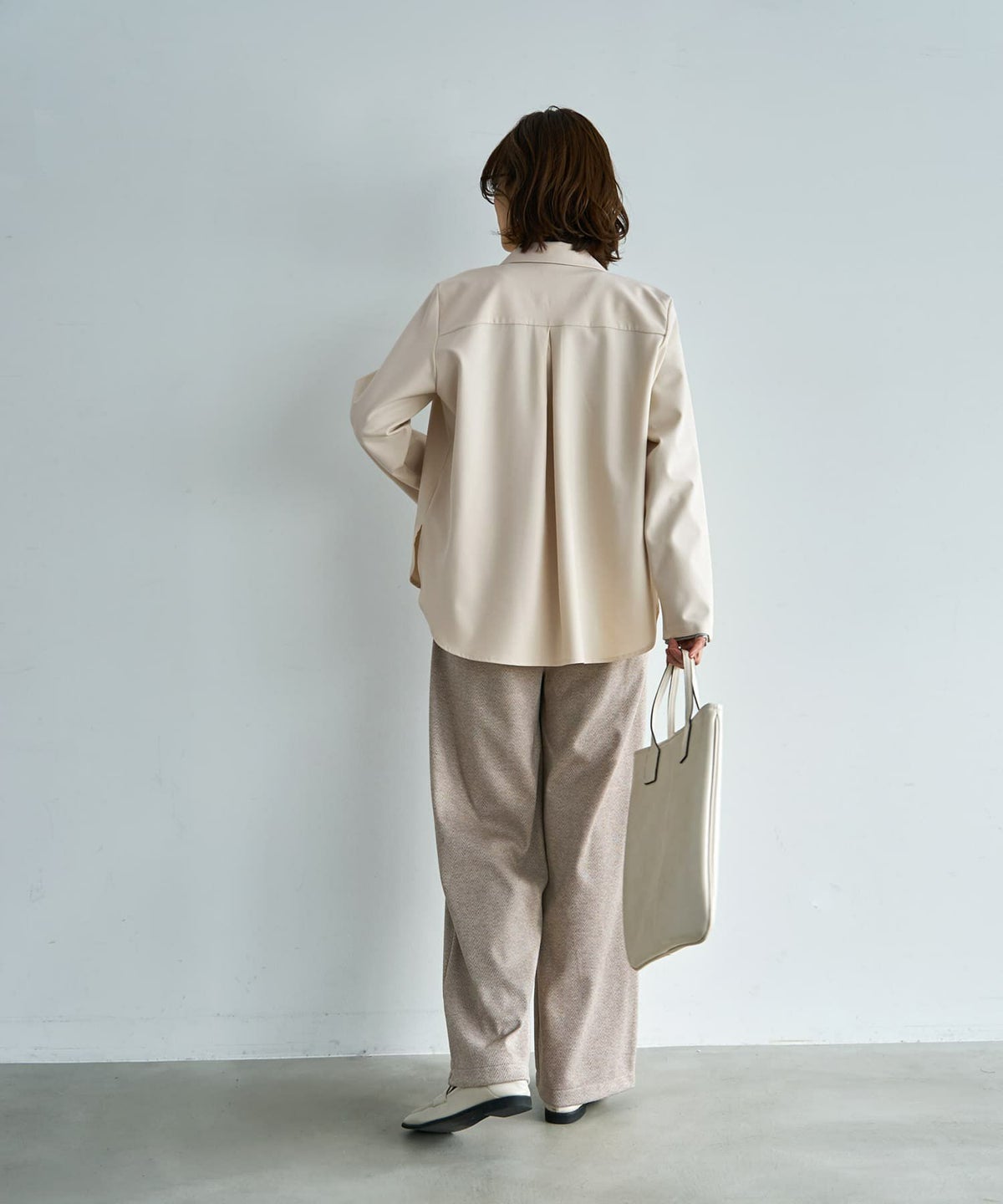 着用イメージ 167cm ライトベージュ