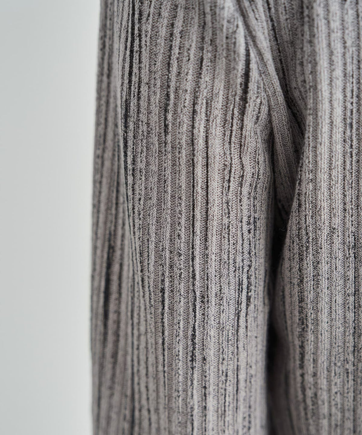 着用イメージ 167cm グレー
